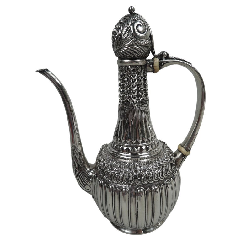 Antica caffettiera turca in argento sterling Tiffany Estetico Esotico in  vendita su 1stDibs