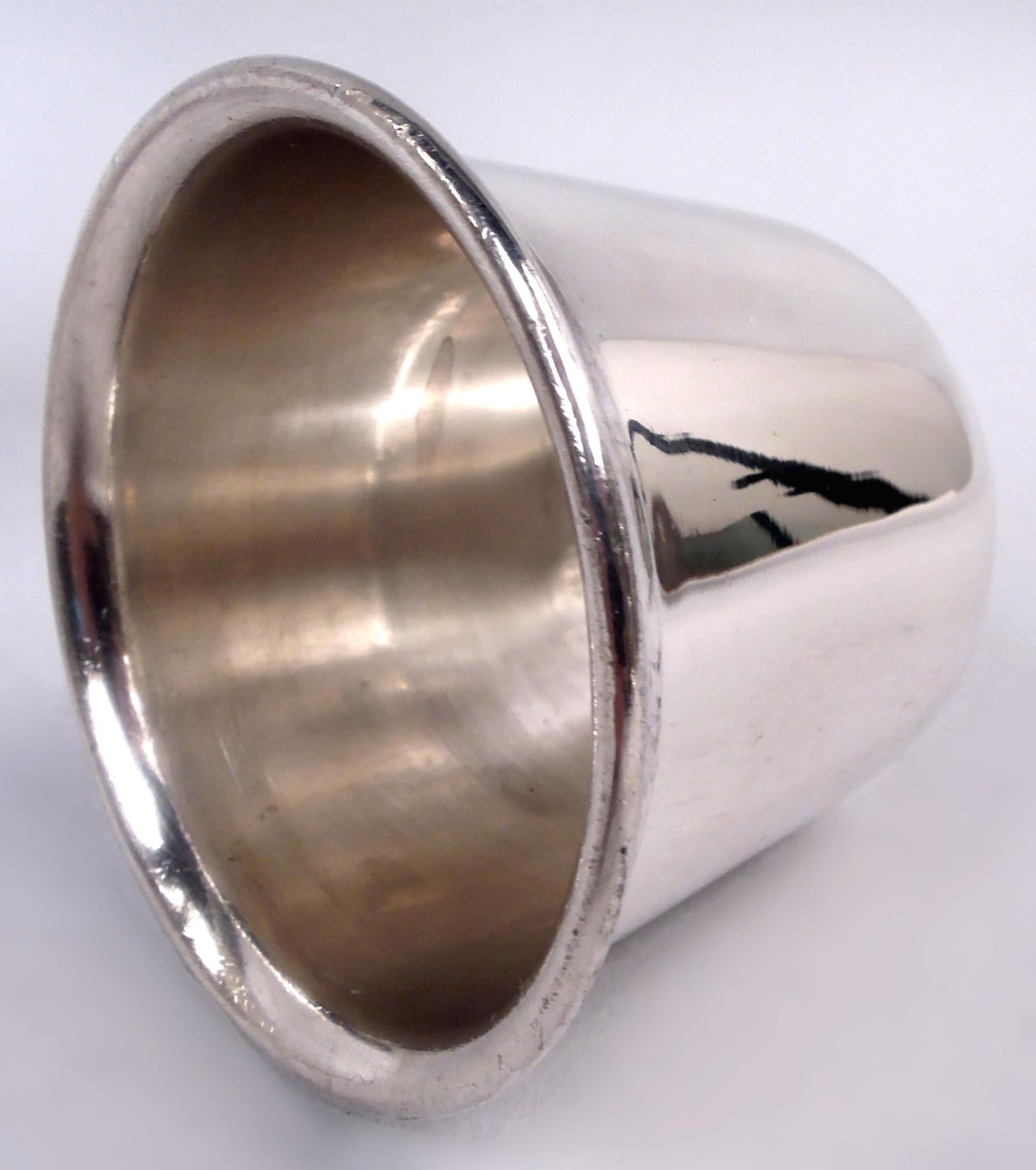 Antique Tiffany American Art Deco Sterling Silver Cocktail Shaker For Sale 1