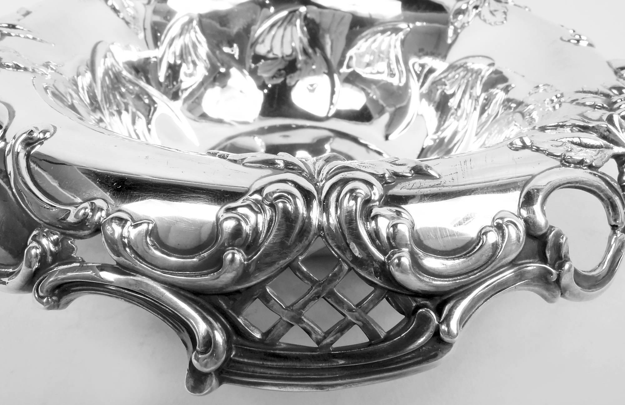 Antique Tiffany American Gilded Age Sterling Silver Blackberry Bowl 1