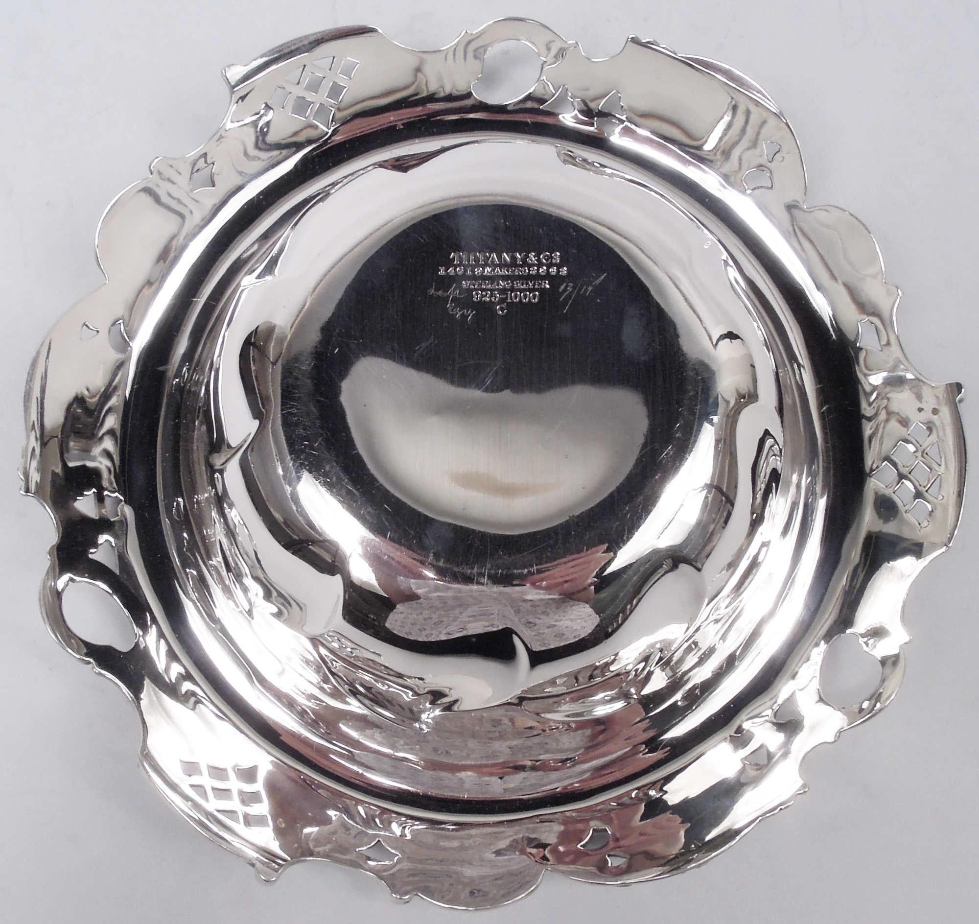Antique Tiffany American Gilded Age Sterling Silver Blackberry Bowl 4