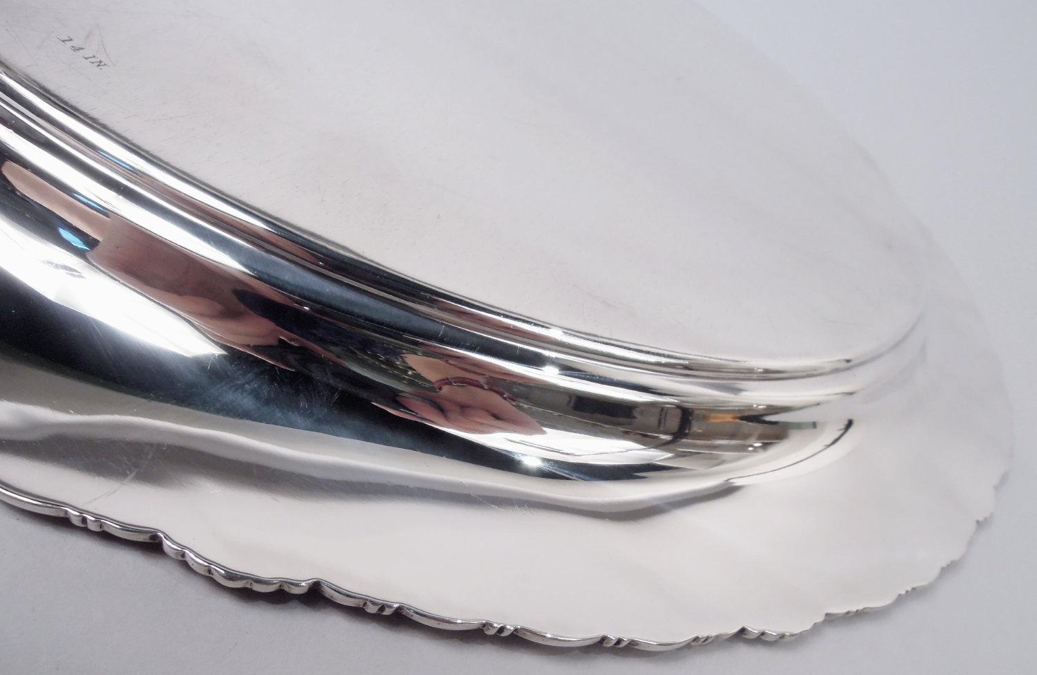 Georgiano Antico vassoio Tiffany American Sterling Silver con motivo English King in vendita