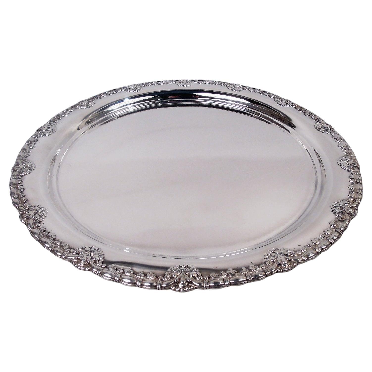 Bandeja antigua Tiffany American de plata de ley con dibujo de rey inglés