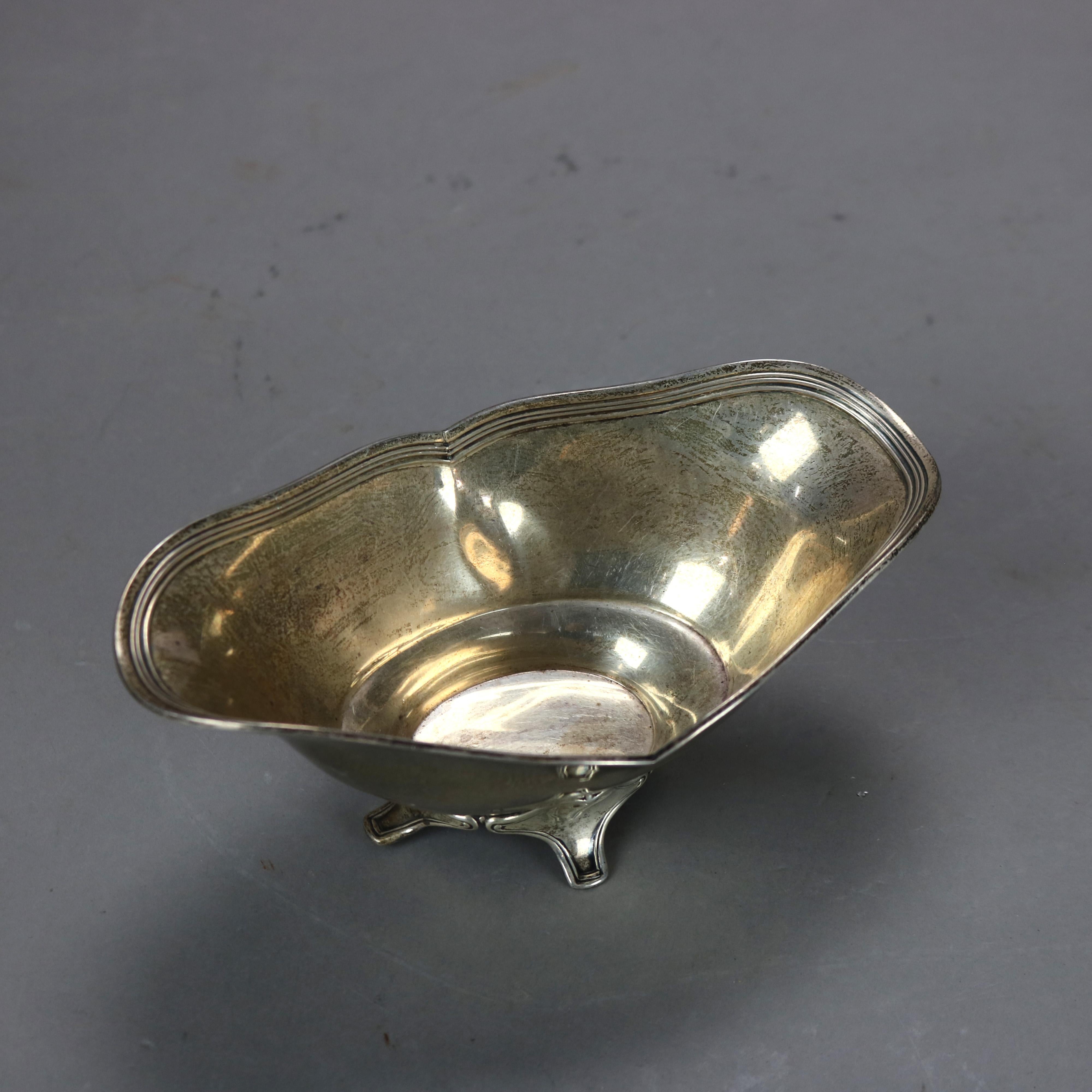 Antique Tiffany and Co. Sterling Silver Footed Gravy Boat 6.39 Troy Ounces C1900 In Good Condition In Big Flats, NY
