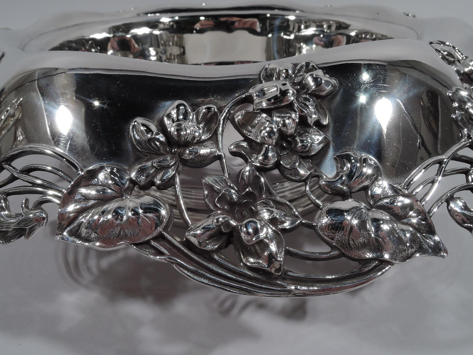 American Antique Tiffany Art Nouveau Sterling Silver Centerpiece Bowl
