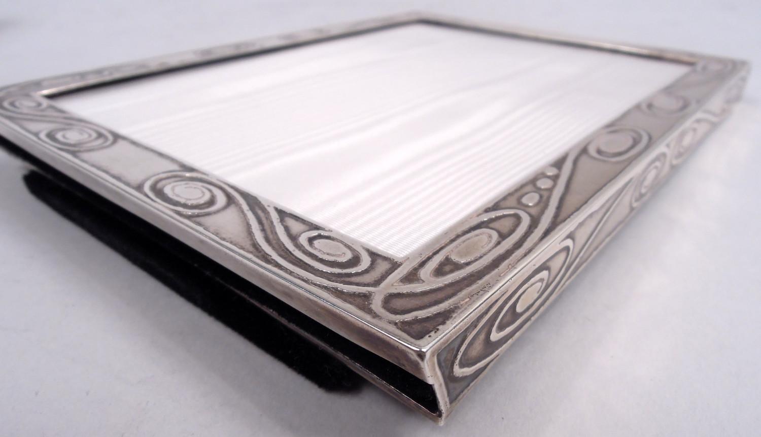 Antiker Jugendstil-Bilderrahmen aus Sterlingsilber von Tiffany (amerikanisch)