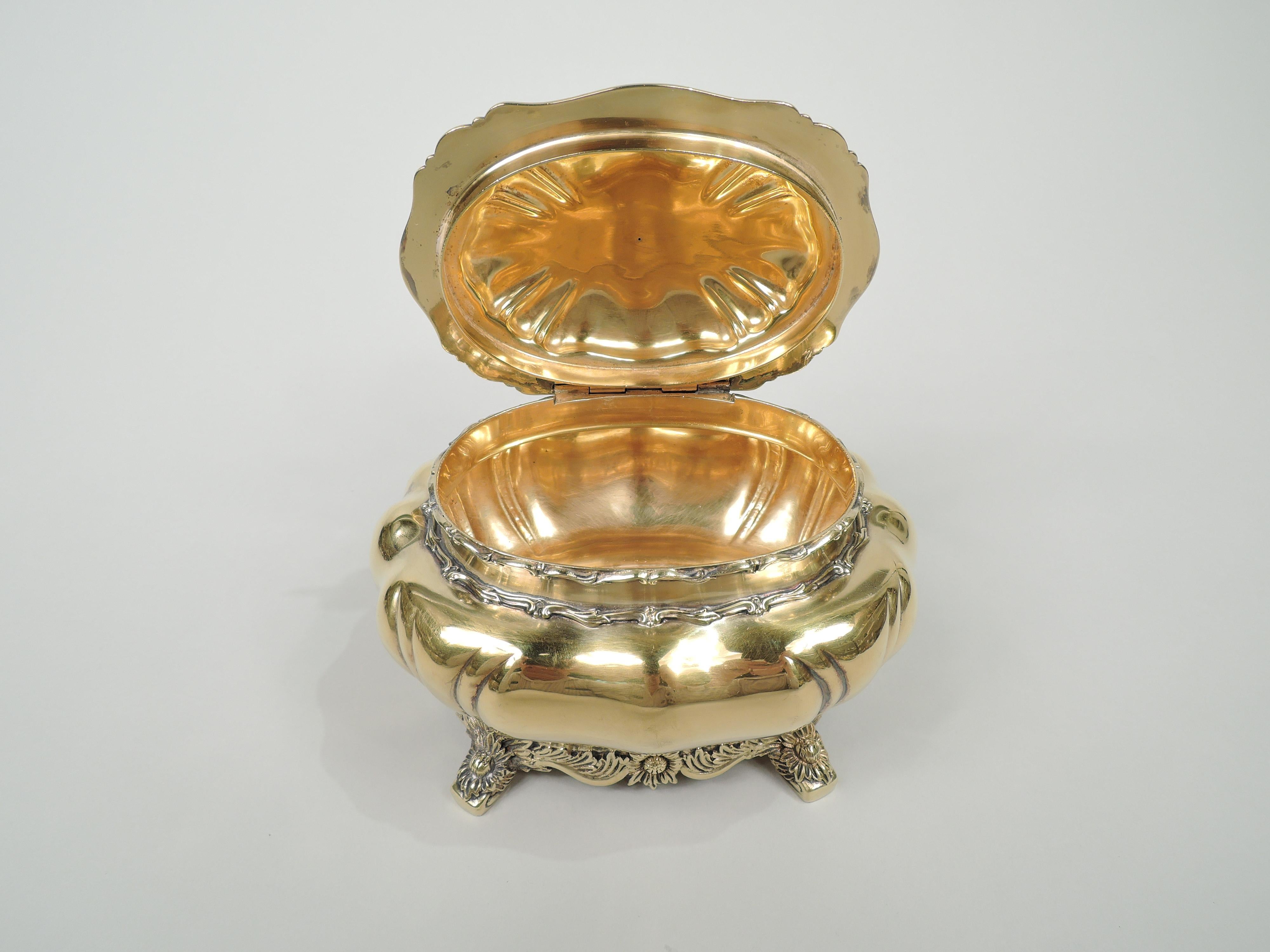 Antike Tiffany Chrysantheme Silber vergoldete Schachtel (Japonismus) im Angebot