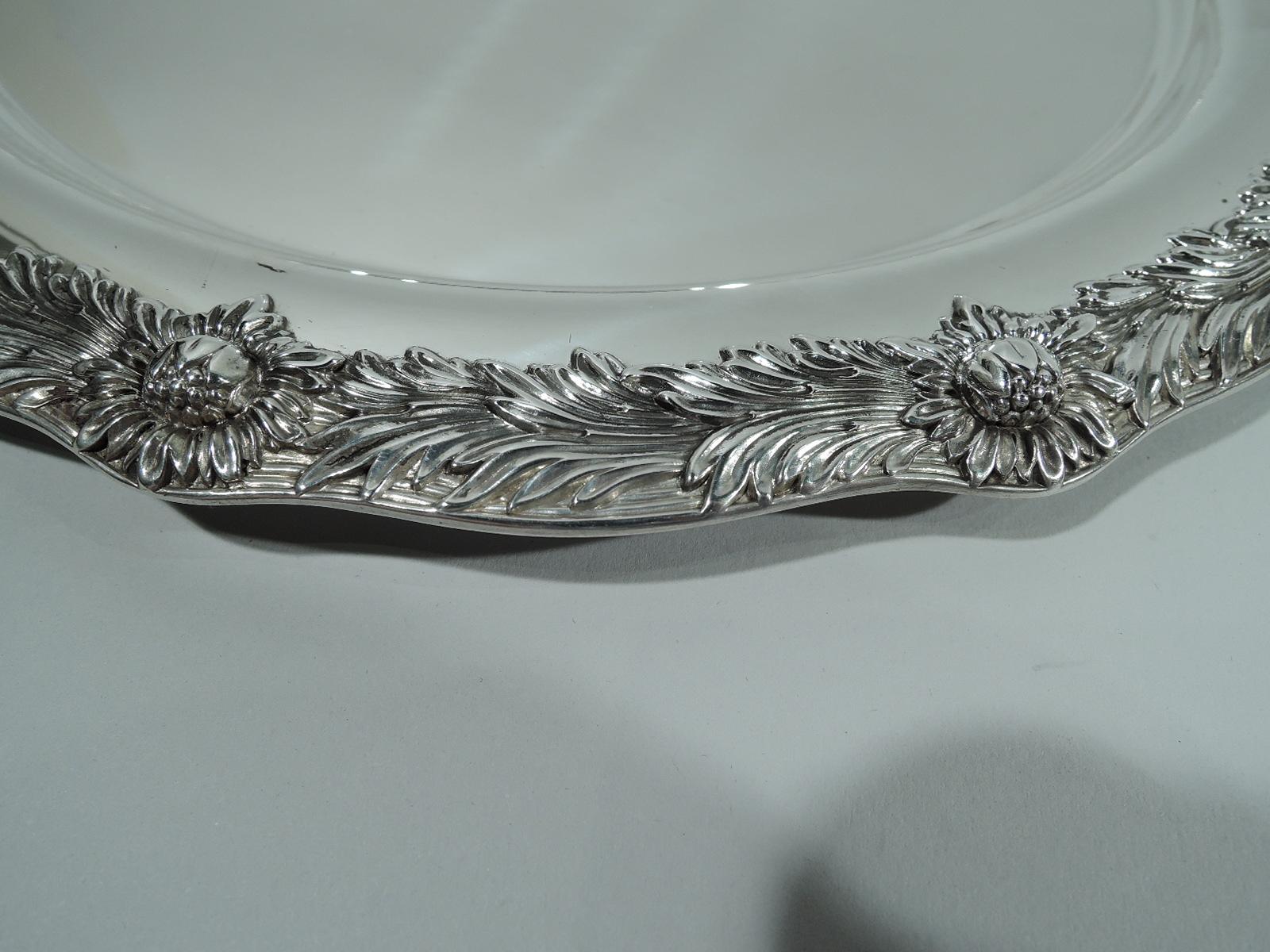 Antique Tiffany Chrysanthemum Sterling Silver Serving Tray In Excellent Condition In New York, NY