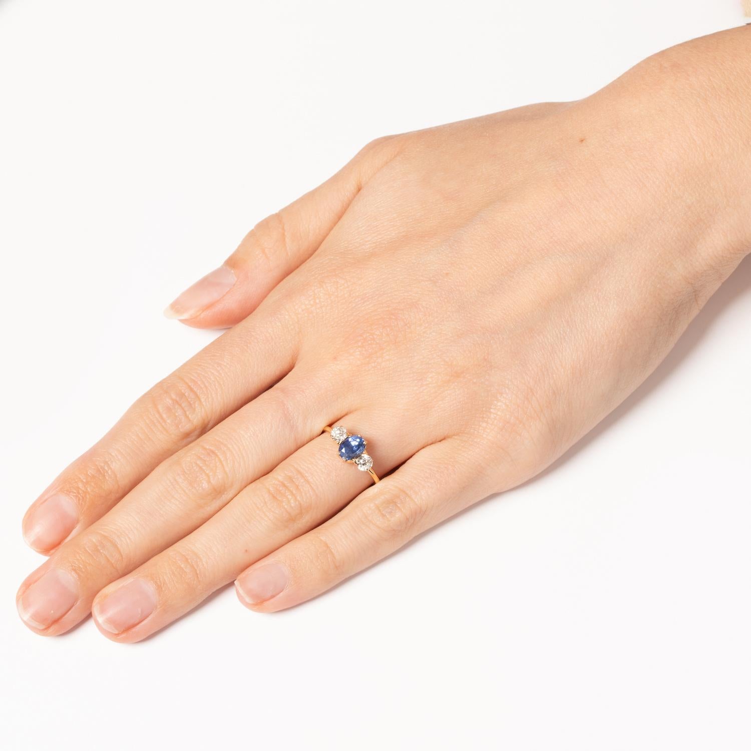Antique Tiffany & Co. 1.20ct Sapphire and Diamond Trilogy Ring, c.1900s In Good Condition In London, GB