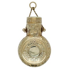 Tiffany & Co. Bouteille de parfum et étui à parfum antique en or 14 carats avec pendentif Chatelaine