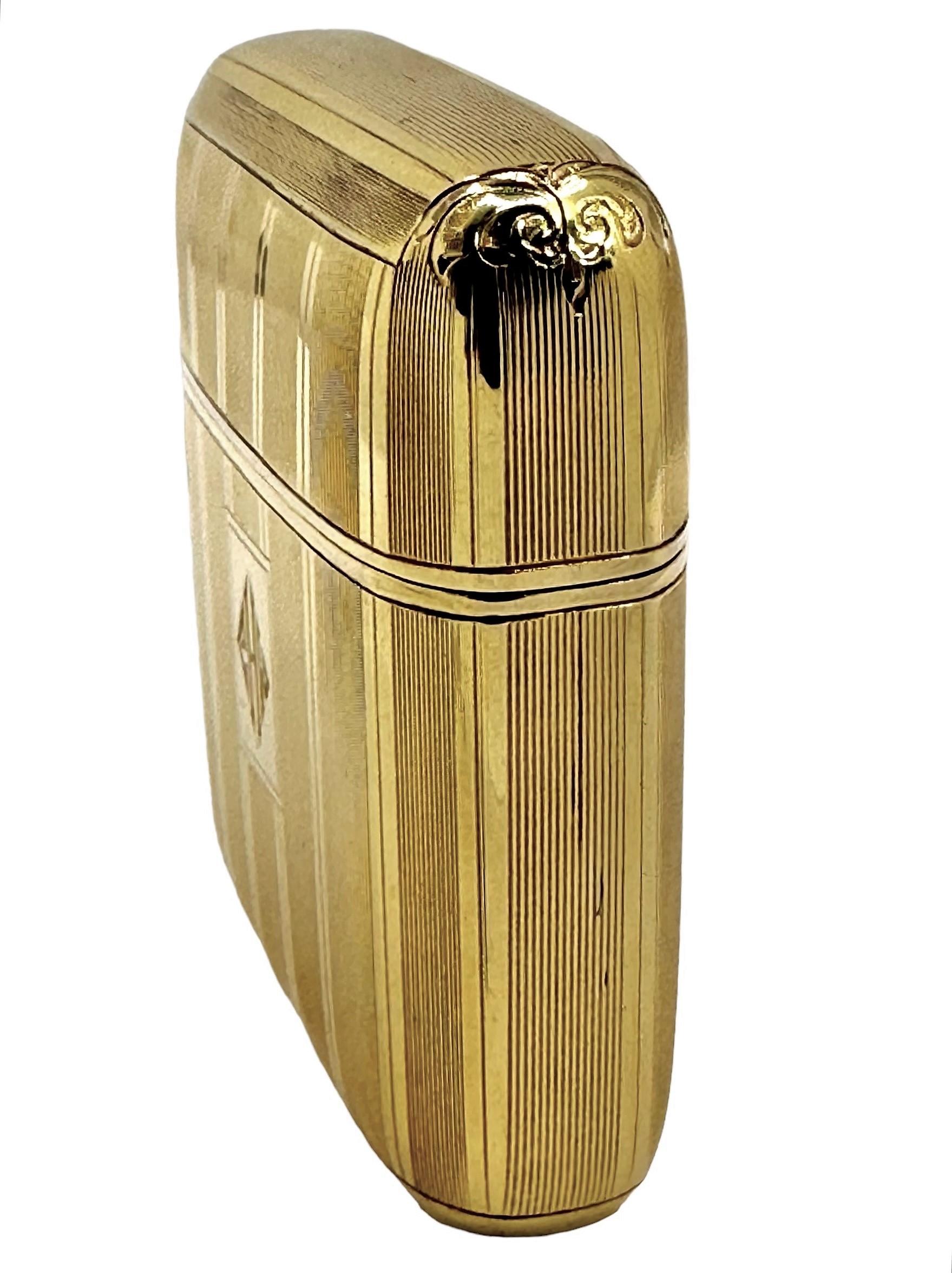  Antique rasoir et étui de voyage Tiffany & Co en or 18 carats avec lames dorées d'origine en vente 2