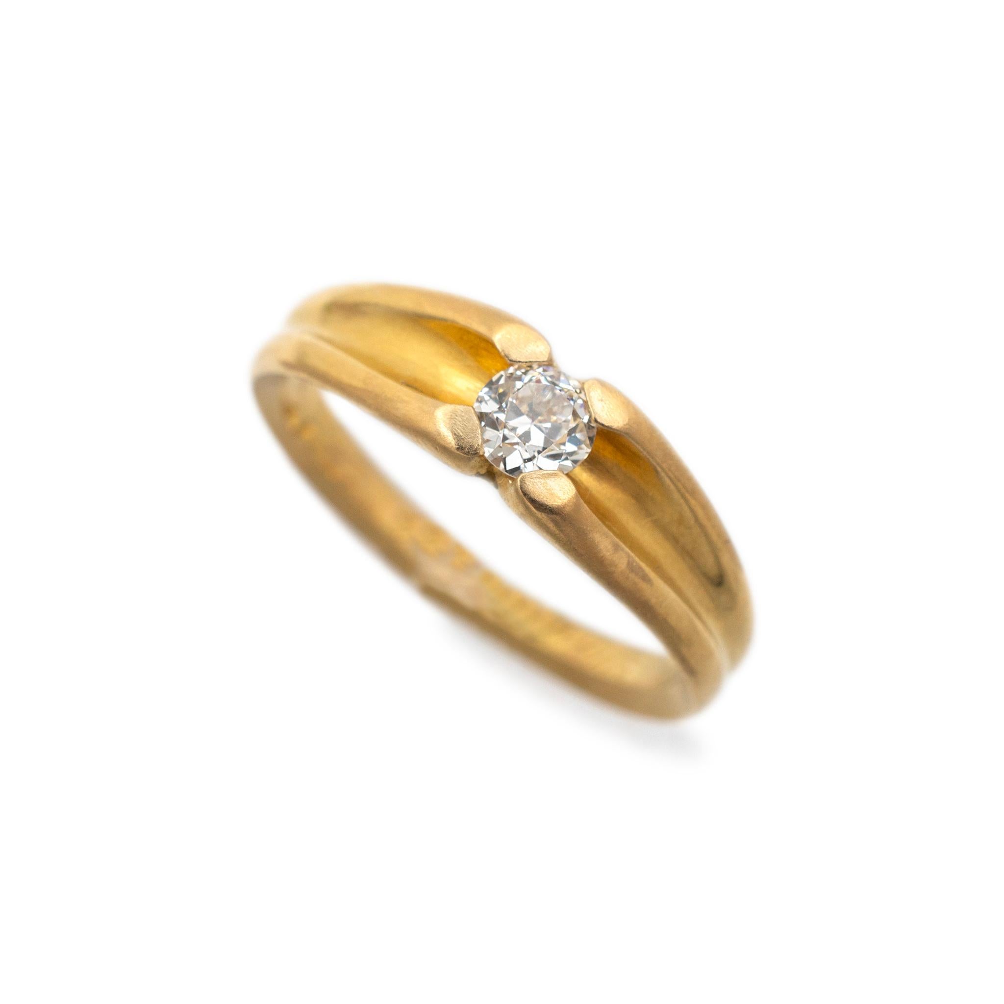Brand: Tiffany & Co.

Gender: Ladies

Metal Type: 18K Yellow Gold

Ring Size: 8

Width: 5.75 mm tapering to 2.55 mm

Weight: 4.39 grams

Ladies 18K Yellow Gold diamond antique engagement ring with a half-round shank. The metal was tested and