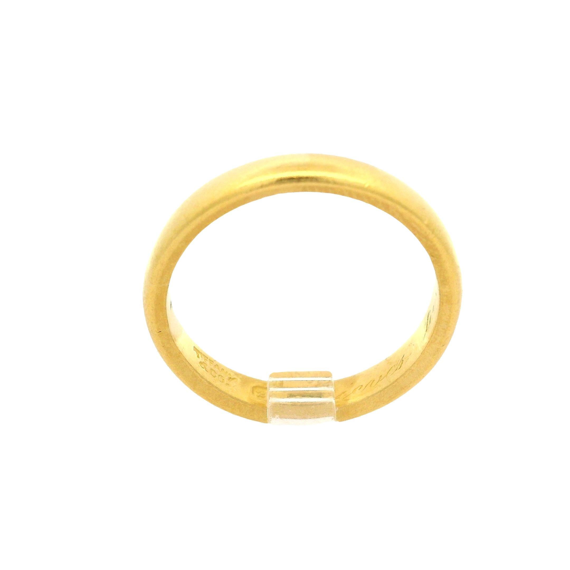 Antique Tiffany & Co. 22k Yellow Golding Co. 3.5mm Classic Wedding Band Ring Size 7.5 en vente 2