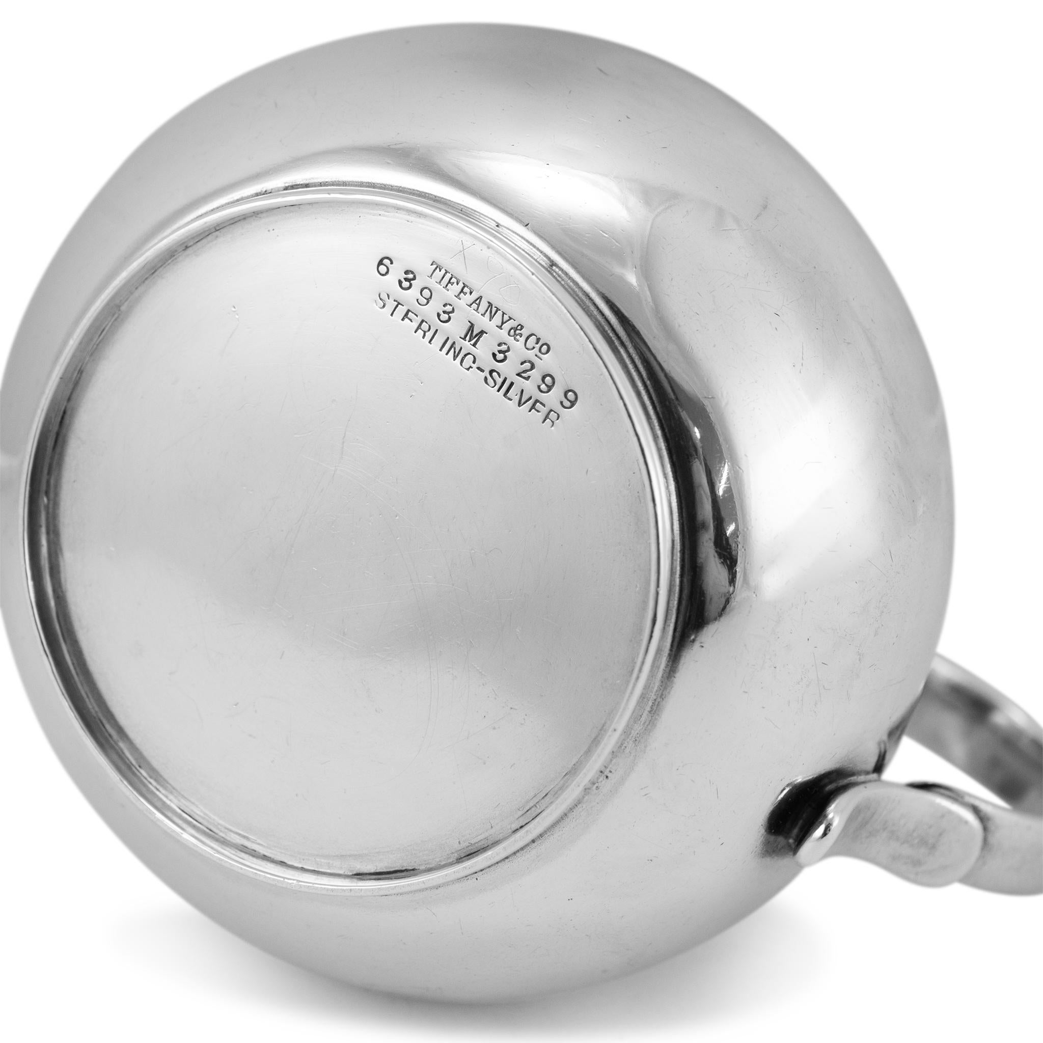 Antique Tiffany & Co. 925 Sterling Silver Creamer 6393 M 3299 Classic Handle For Sale 1