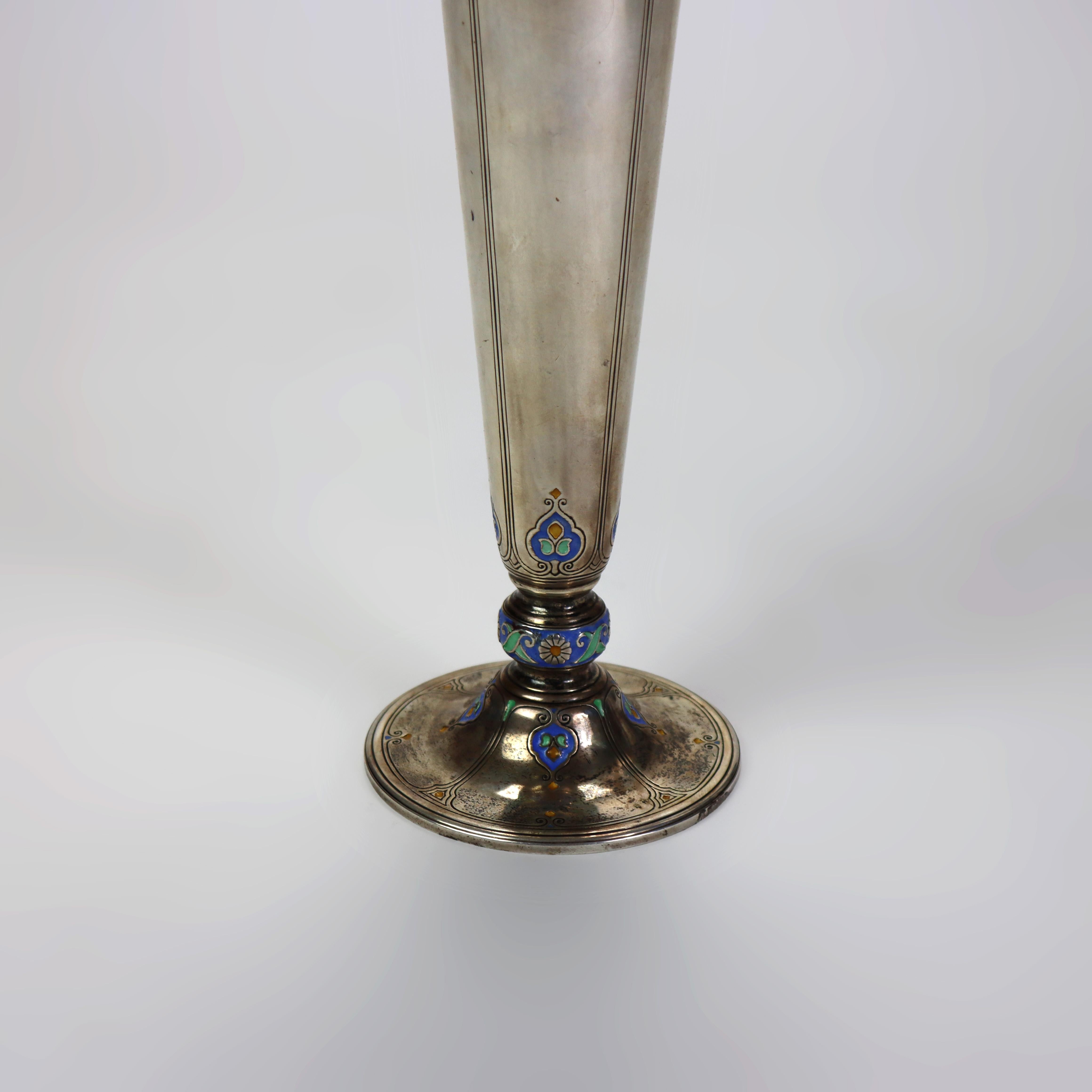 Art nouveau Antique Tiffany & Co. Vase à flûte en argent émaillé Arts & Crafts c1910 en vente