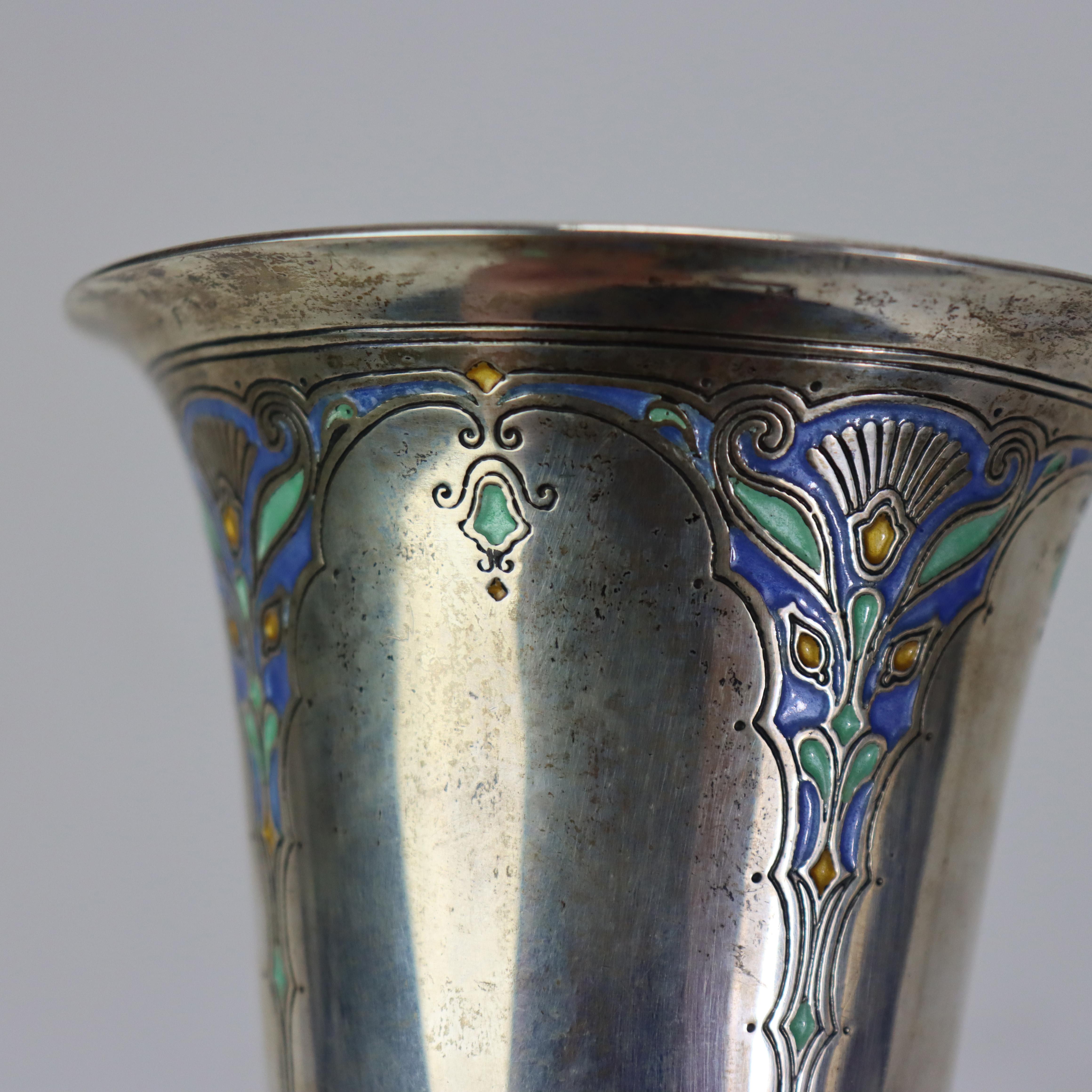 Antique Tiffany & Co. Vase à flûte en argent émaillé Arts & Crafts c1910 en vente 2