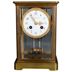 Horloge de cheminée ancienne Tiffany & Co. en cristal et laiton:: circa 1890