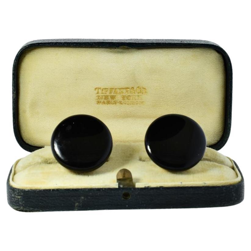 Antique Tiffany 
Co. Boutons de manchette en grands disques d
onyx c. 1880 en vente