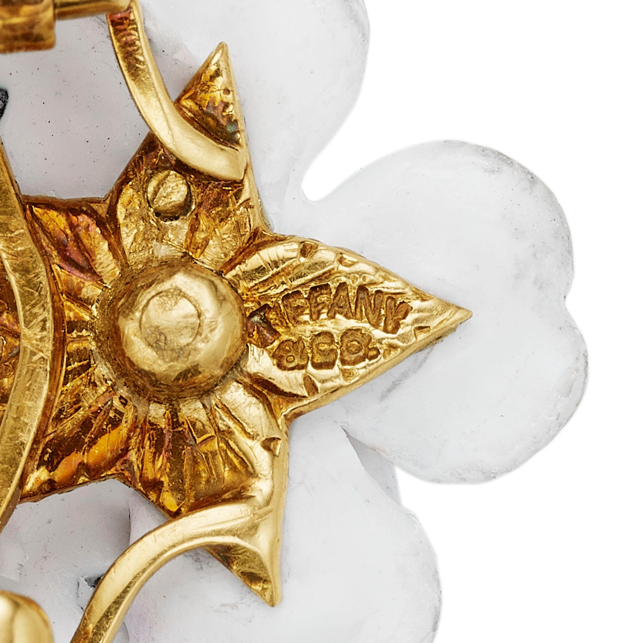 Taglio vecchia miniera Antico Tiffany & Co. Spilla a fiore smaltata in vendita