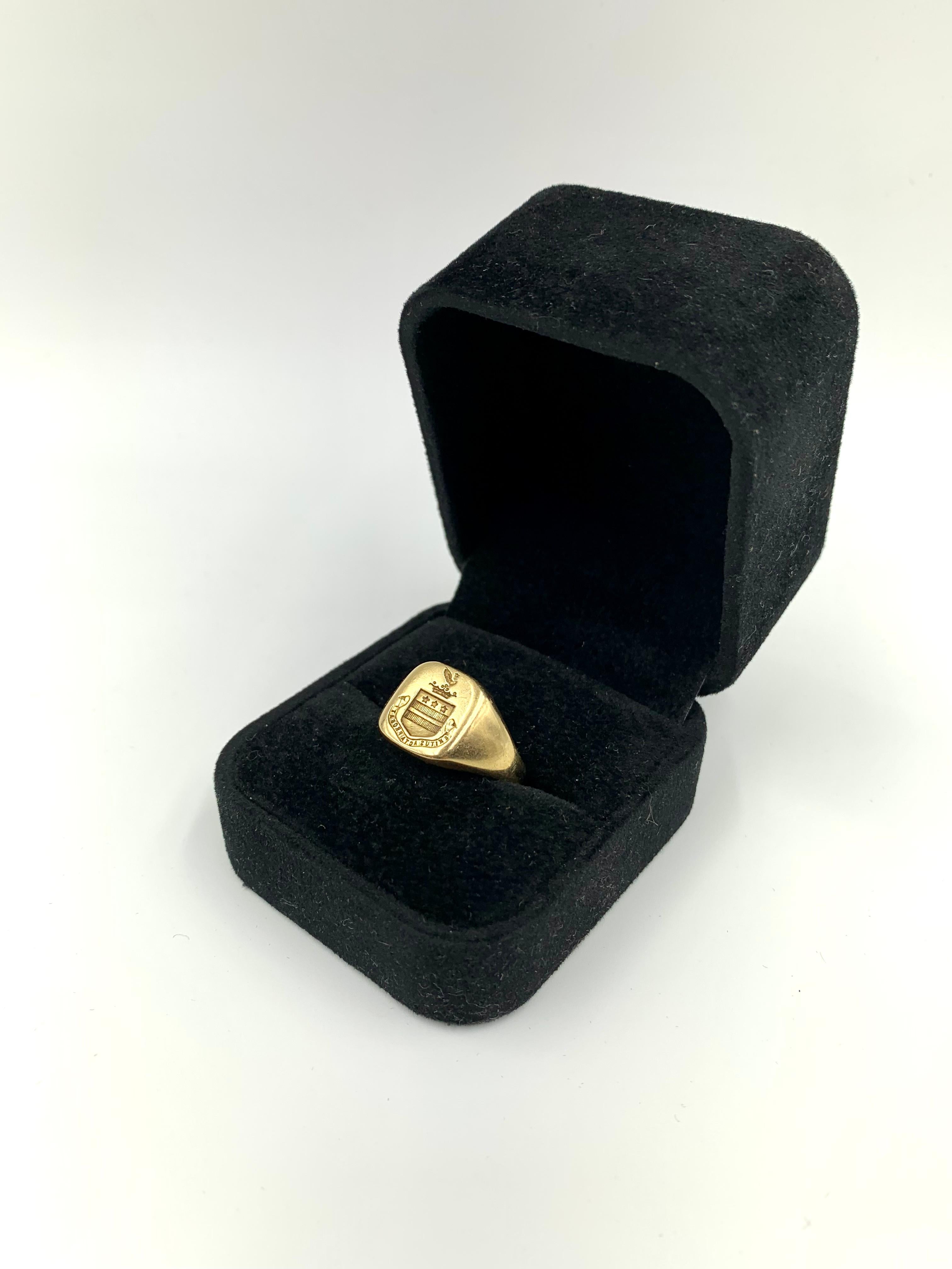 Antique Tiffany & Co. George Washington Crest Bague sigillaire en or 14 carats avec intaille Unisexe en vente