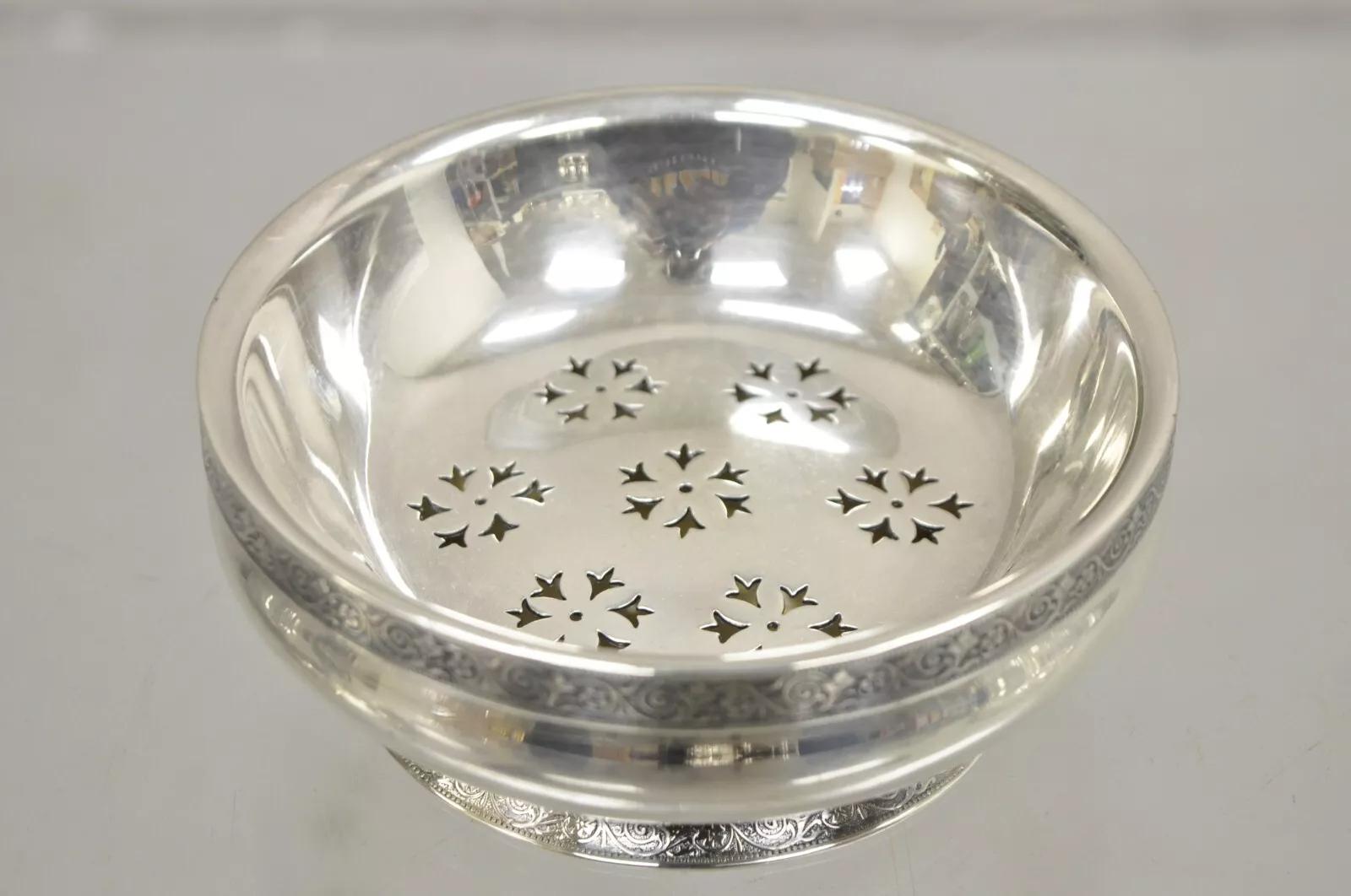 Antiguo Plato para Queso y Mantequilla Tiffany & Co. con Soldadura de Plata 90-30 en venta 1