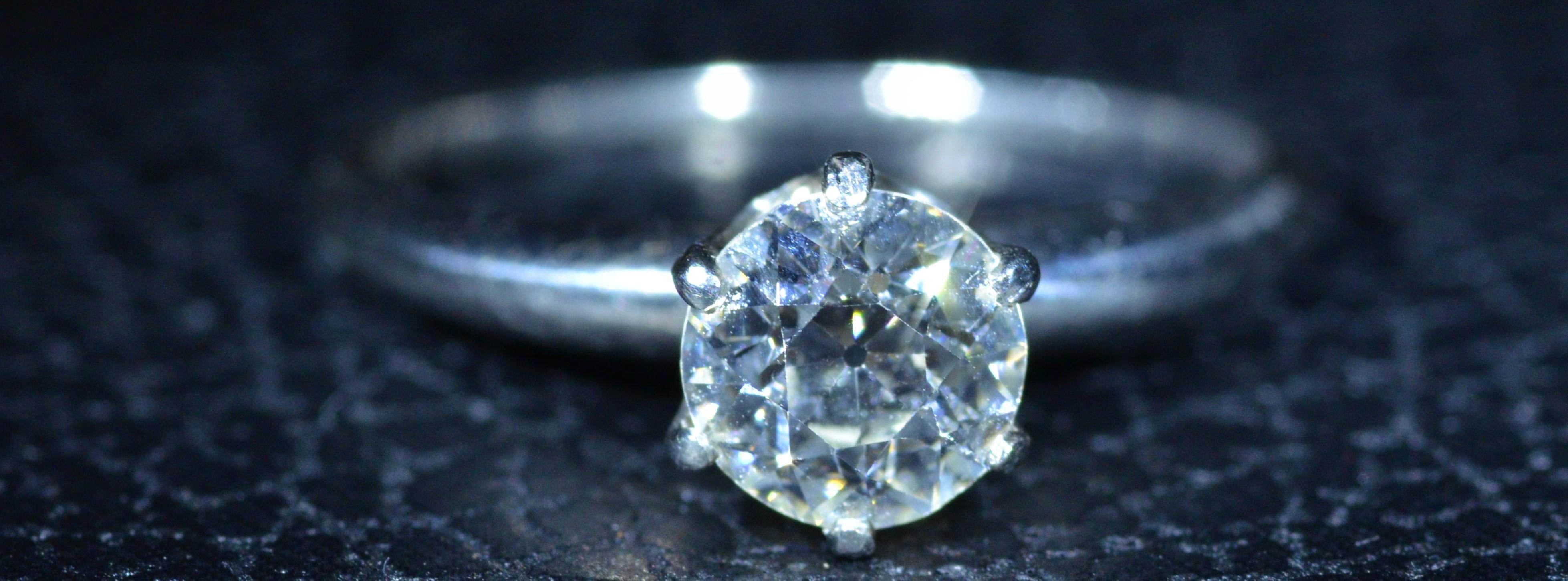 Old European Cut Antique Tiffany & Co. Solitaire Engagement Ring with 0.85 Carat Diamond For Sale