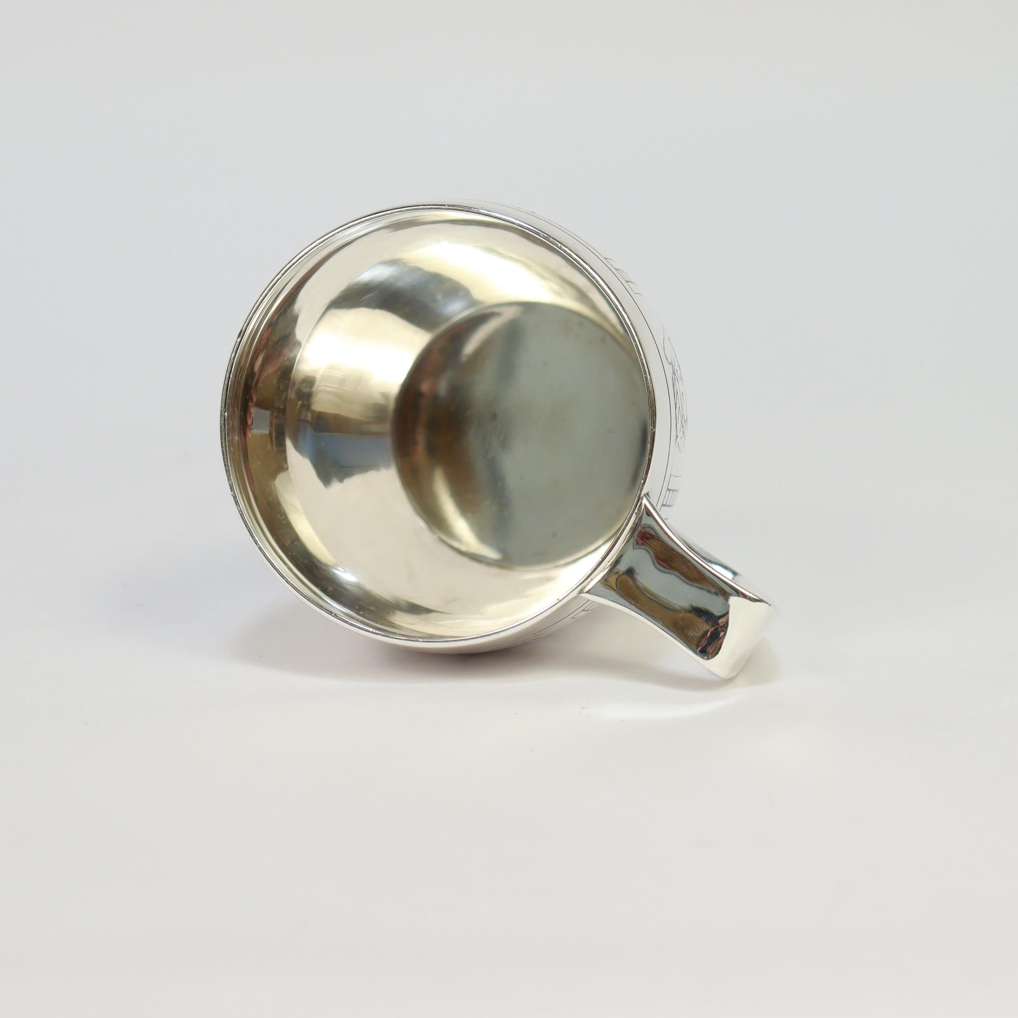 Antico Tiffany & Co. Tazza per bambini in argento sterling con tennis, golf e baseball in vendita 7