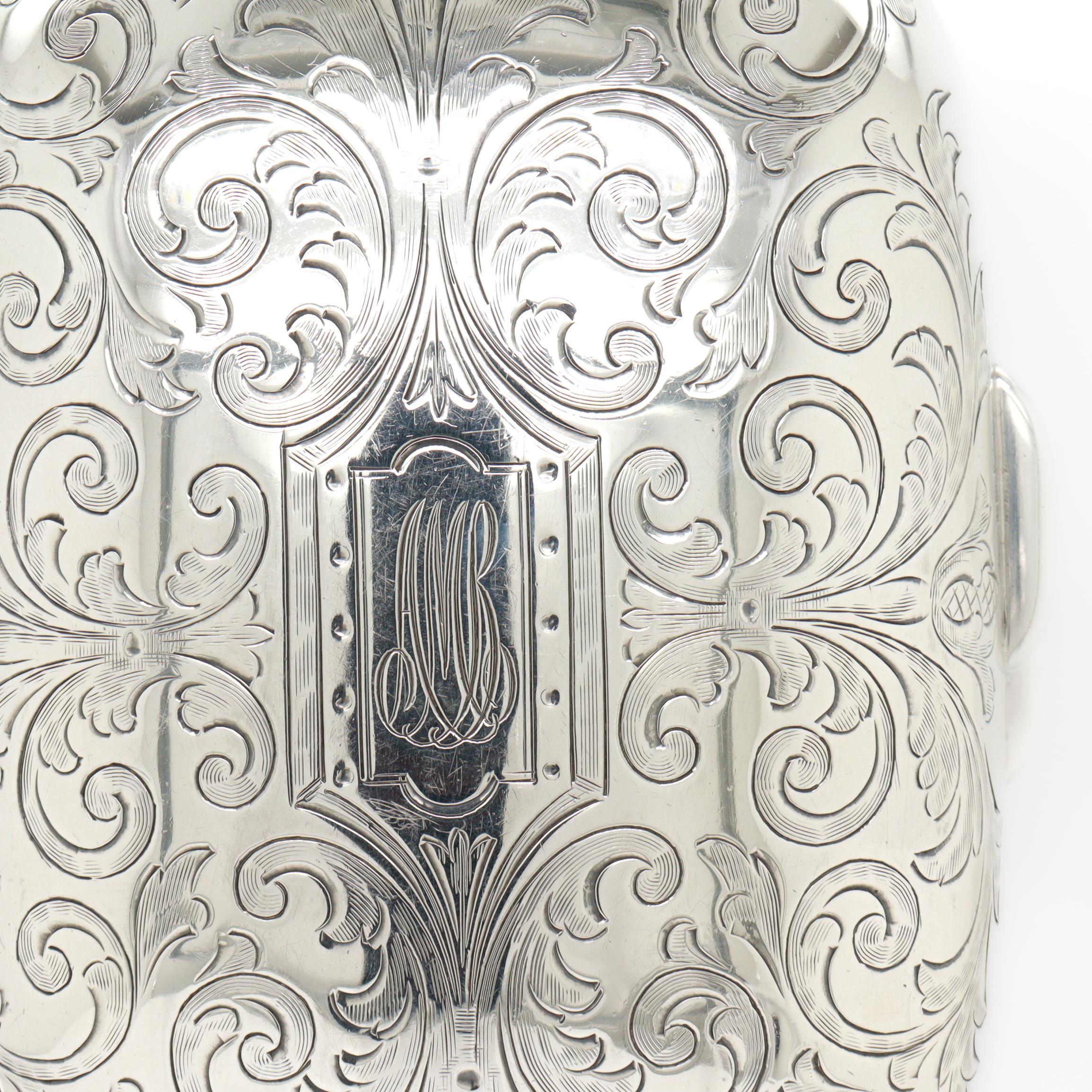 Antigüedades Tiffany & Co. Jabonera de plata de ley grabada y con monograma en venta 6