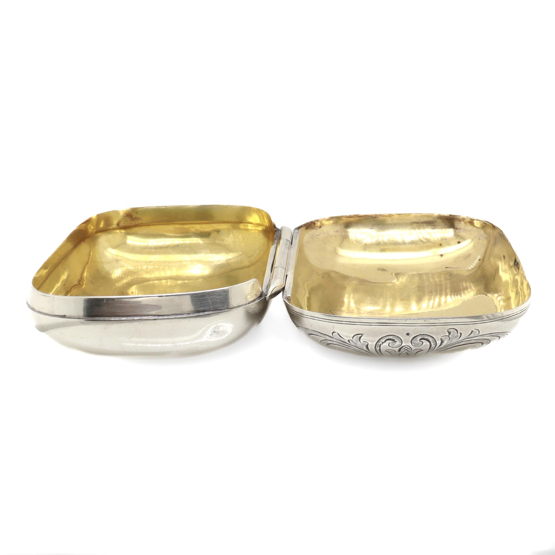 Antigüedades Tiffany & Co. Jabonera de plata de ley grabada y con monograma en venta 7