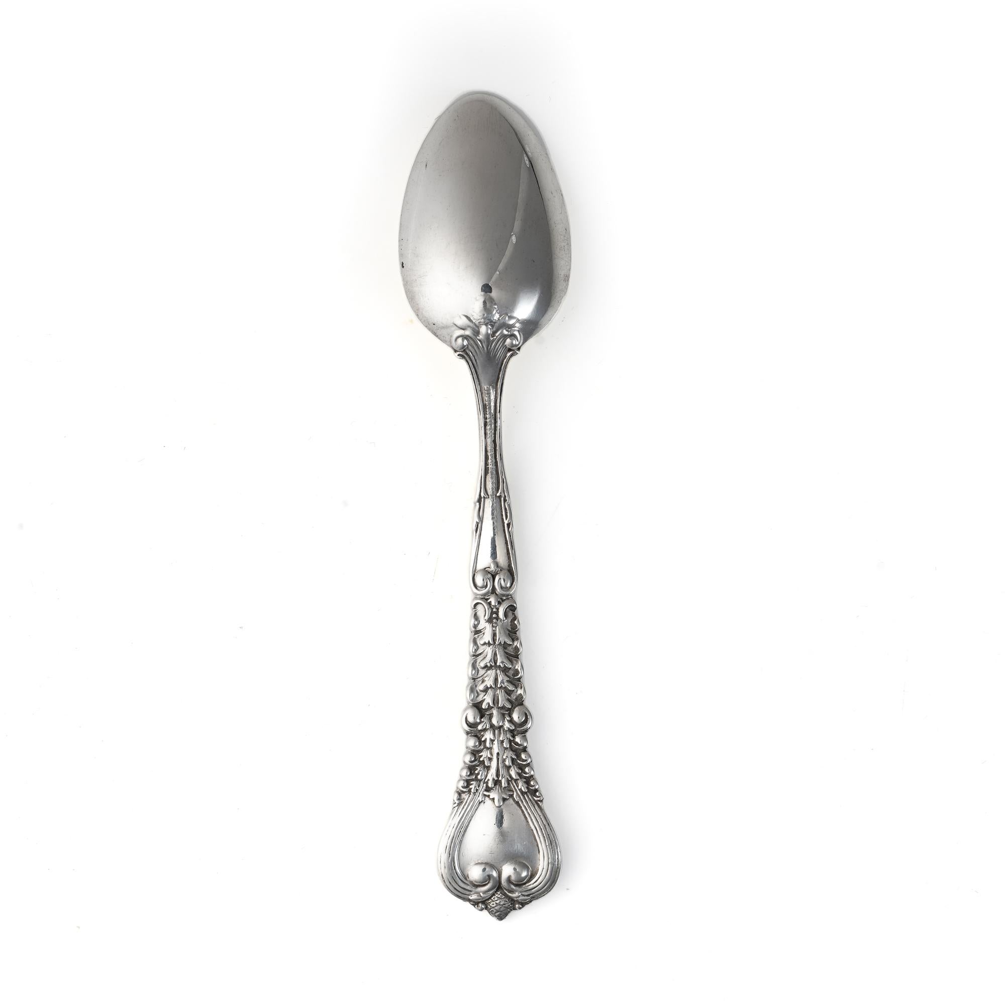 Antique Tiffany & Co. Sterling Silver Florentine Pattern Demitasse Spoon In Good Condition For Sale In Braintree, GB