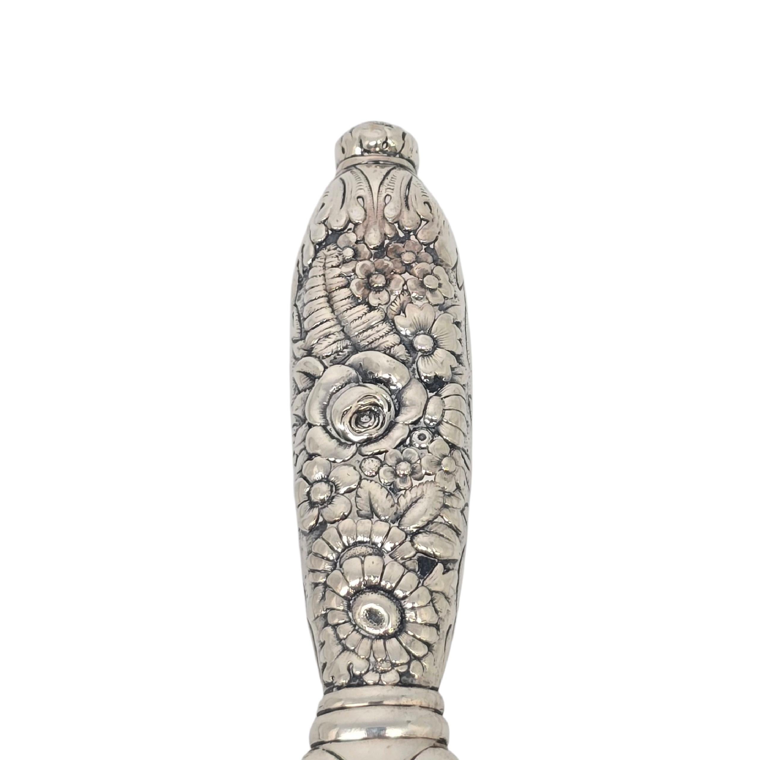 Antique Tiffany & Co Sterling Silver Repousse Floral Shoe Horn w/Monogram #22623 en vente 2