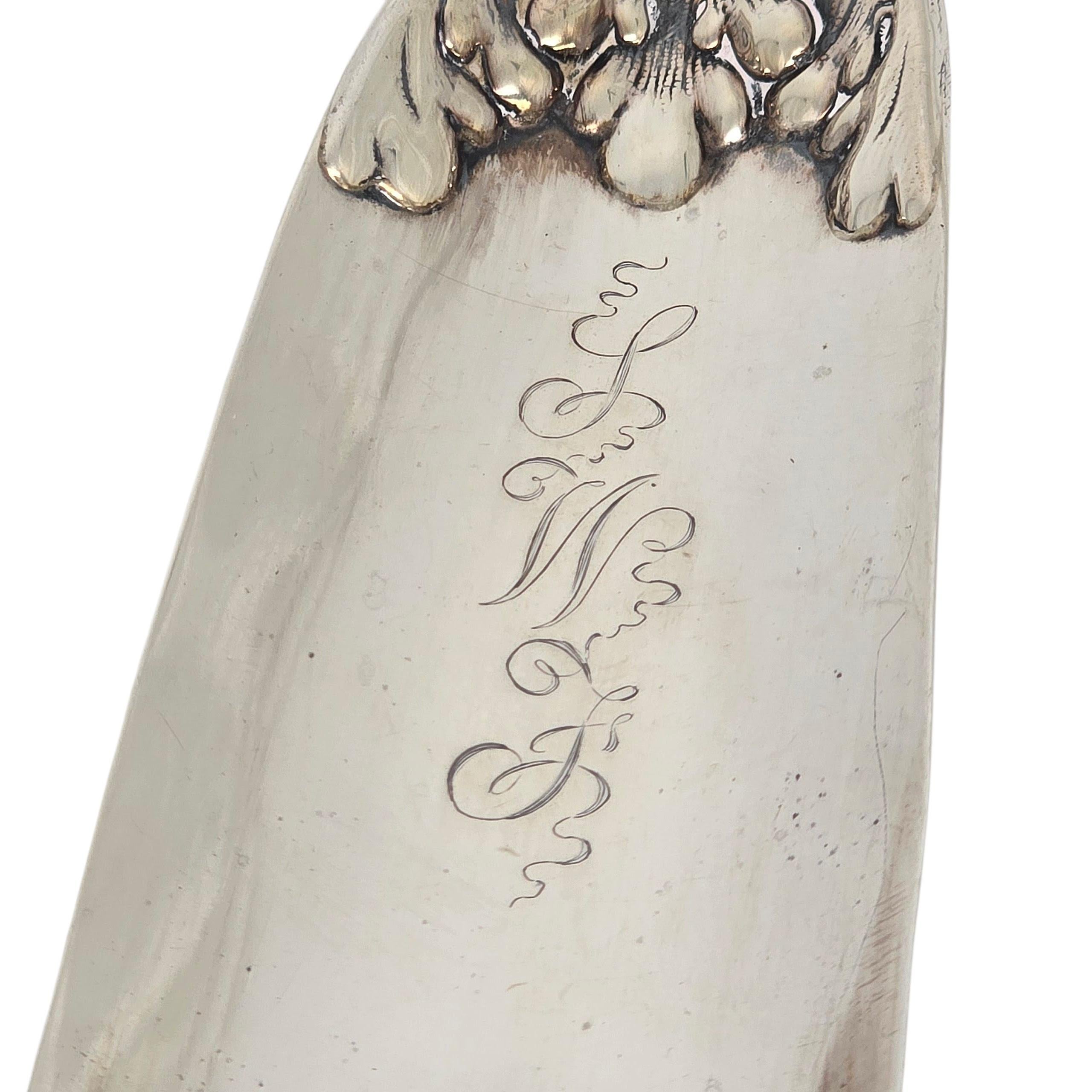 Antique Tiffany & Co Sterling Silver Repousse Floral Shoe Horn w/Monogram #22623 en vente 4