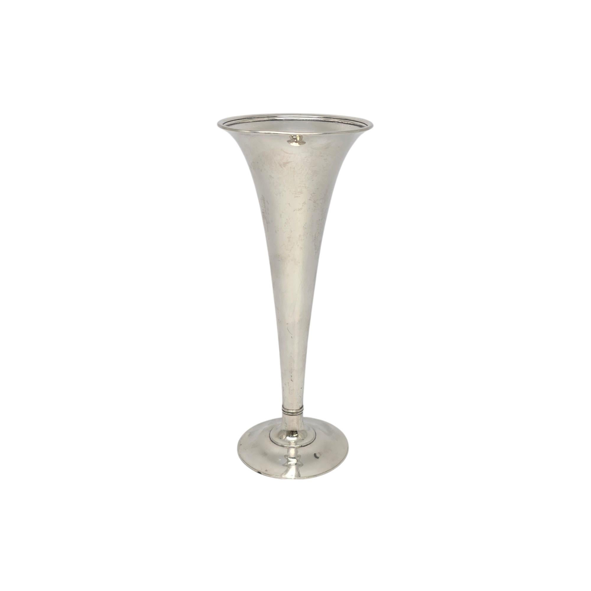 Jarrón de plata de ley antiguo Tiffany & Co 17613 #19618 en Bueno estado para la venta en Washington Depot, CT