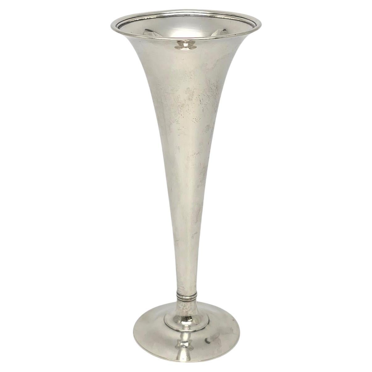 Jarrón de plata de ley antiguo Tiffany & Co 17613 #19618 en venta