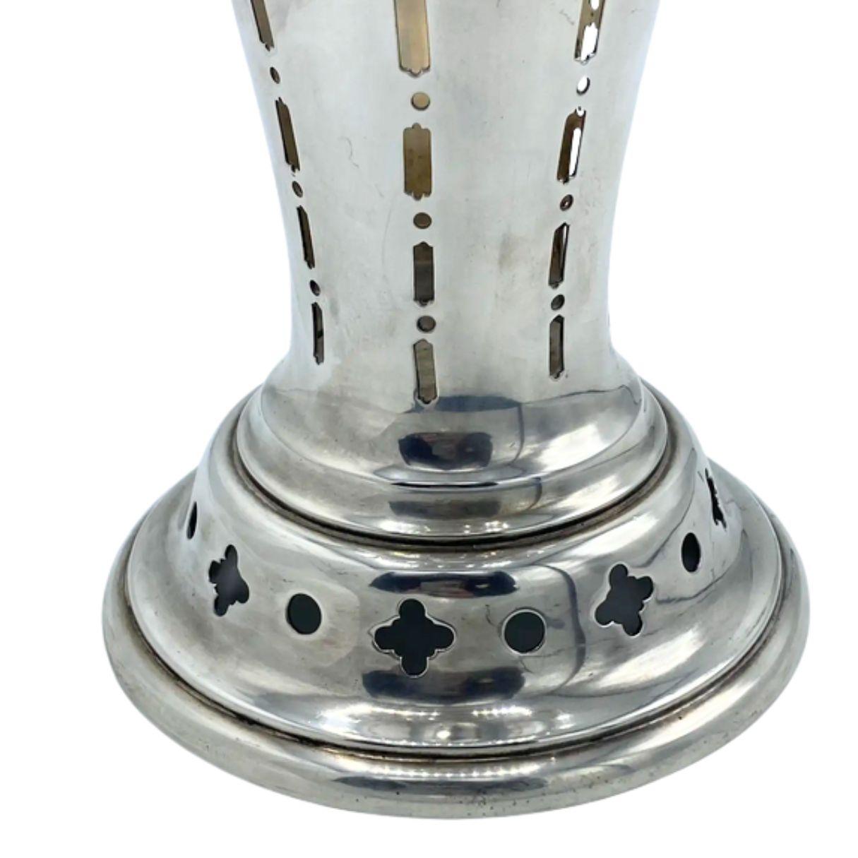 Antico vaso in argento Tiffany & Co. in vendita 1