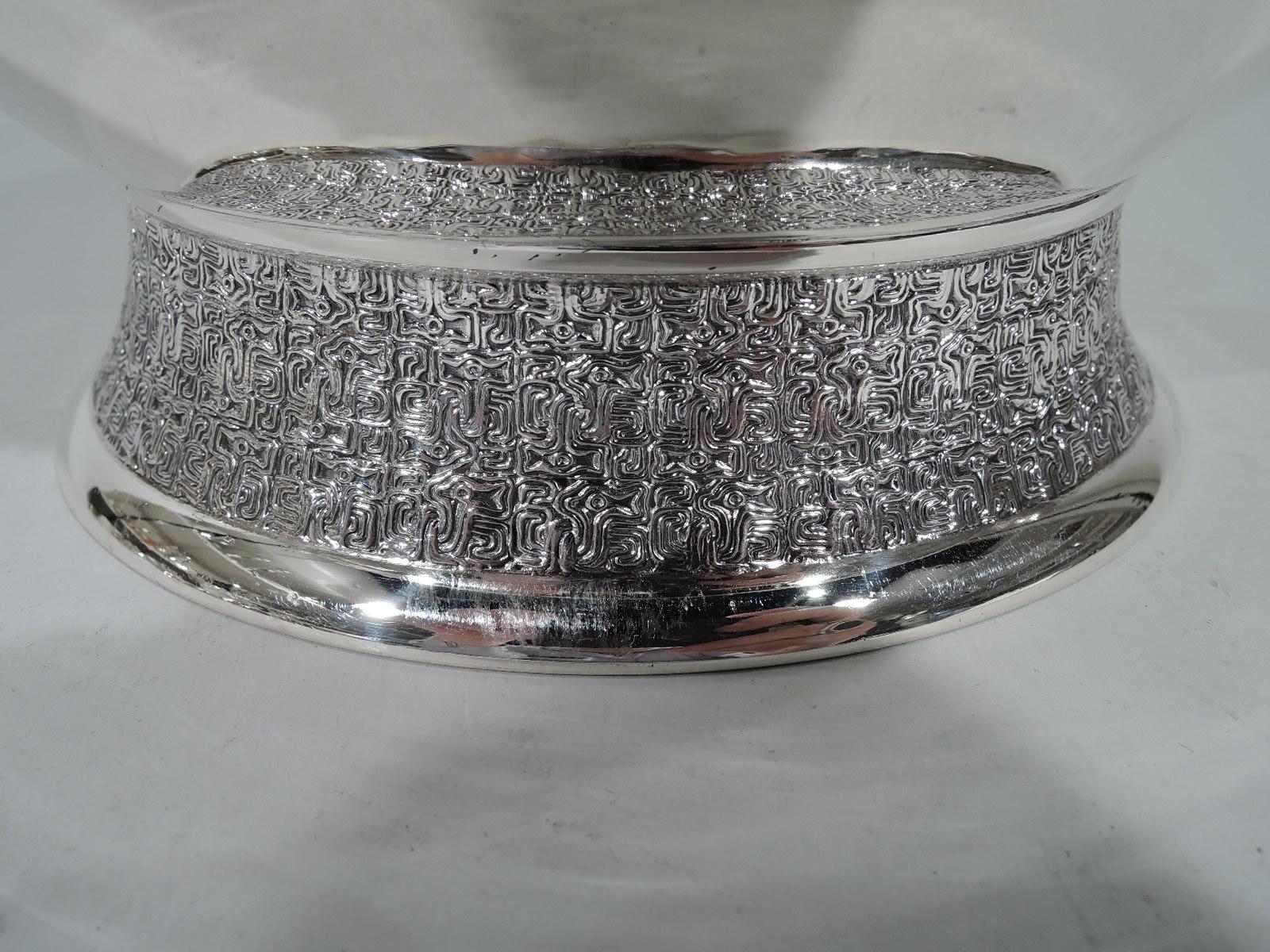 Antique Tiffany & Co. Stylish Sterling Silver Soup Tureen 2