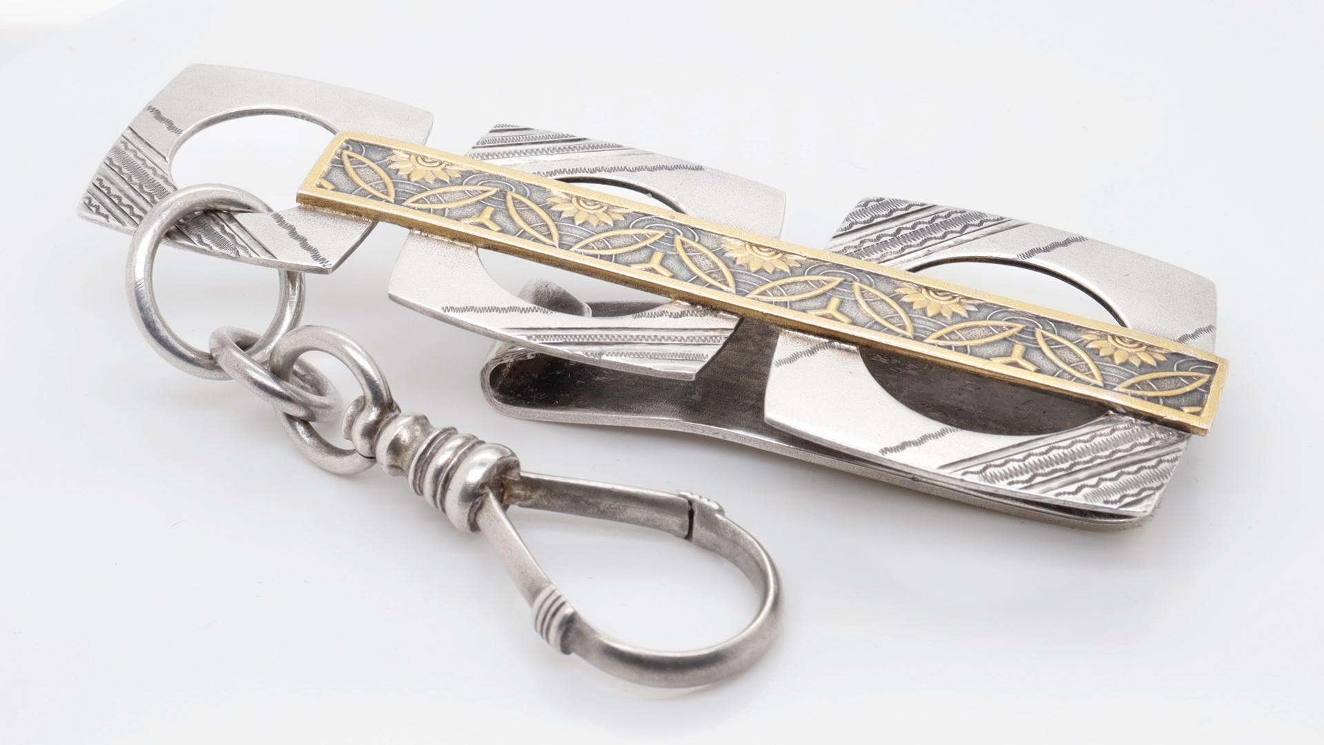 Antike Tiffany & Co.-Kollektion Quadratische Union Quadratische Ästhetische vergoldete Sterlingsilber Chatelaine (Ästhetizismus) im Angebot