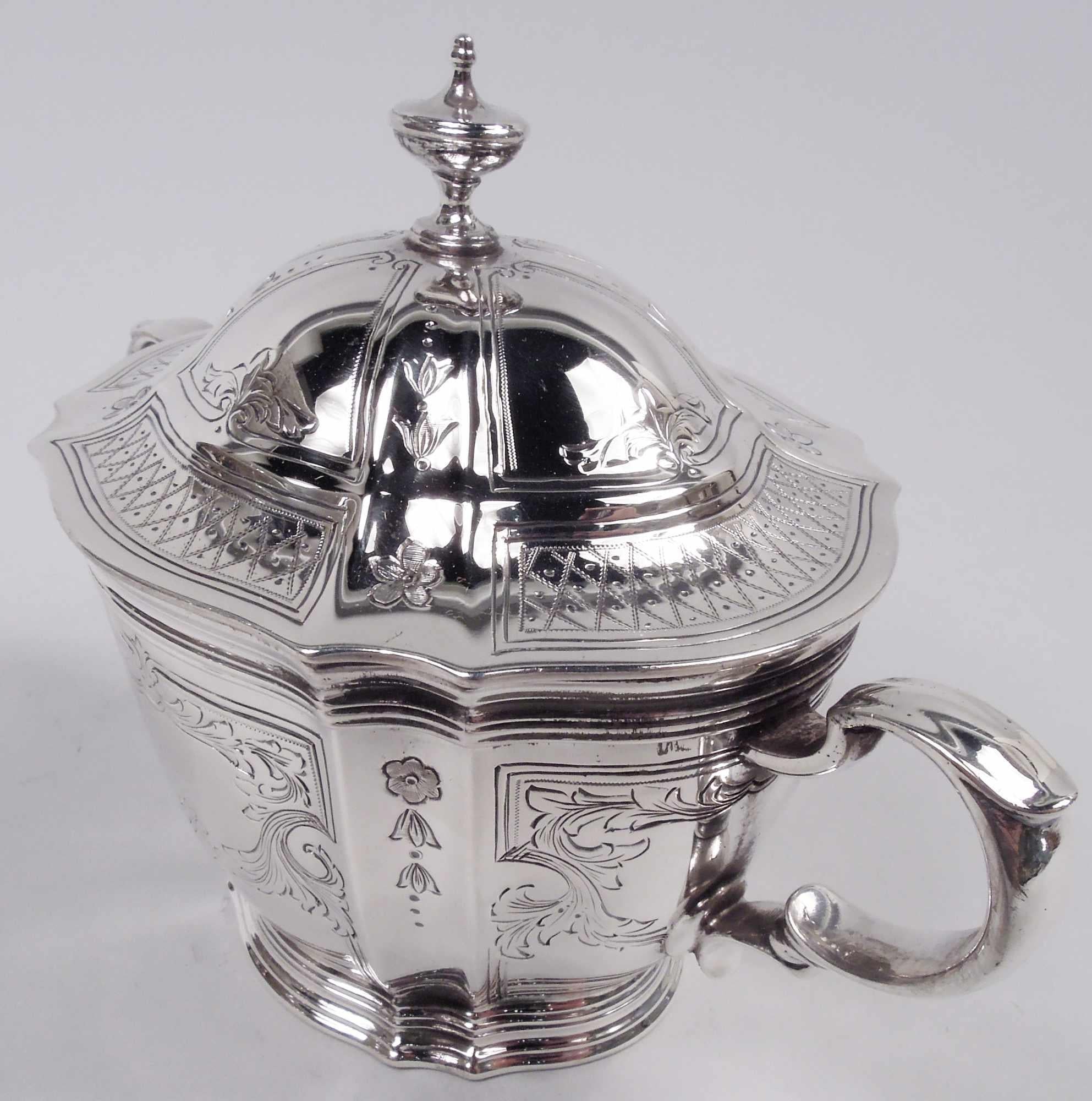 Antique Tiffany Edwardian Classical Sterling Silver Coffee Set on Tray For Sale 4