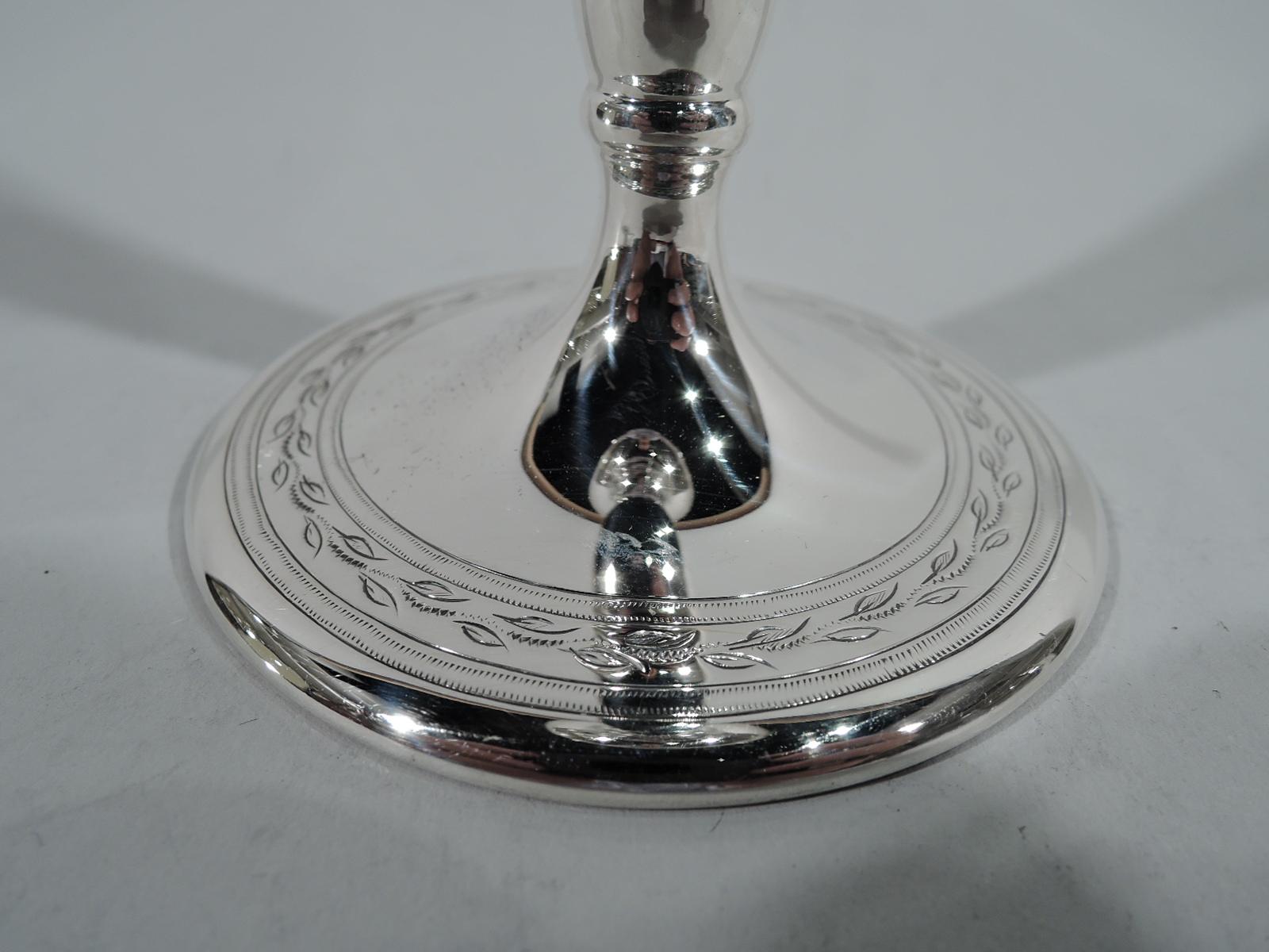 Antique Tiffany Edwardian Sterling Silver Trumpet Vase In Excellent Condition In New York, NY