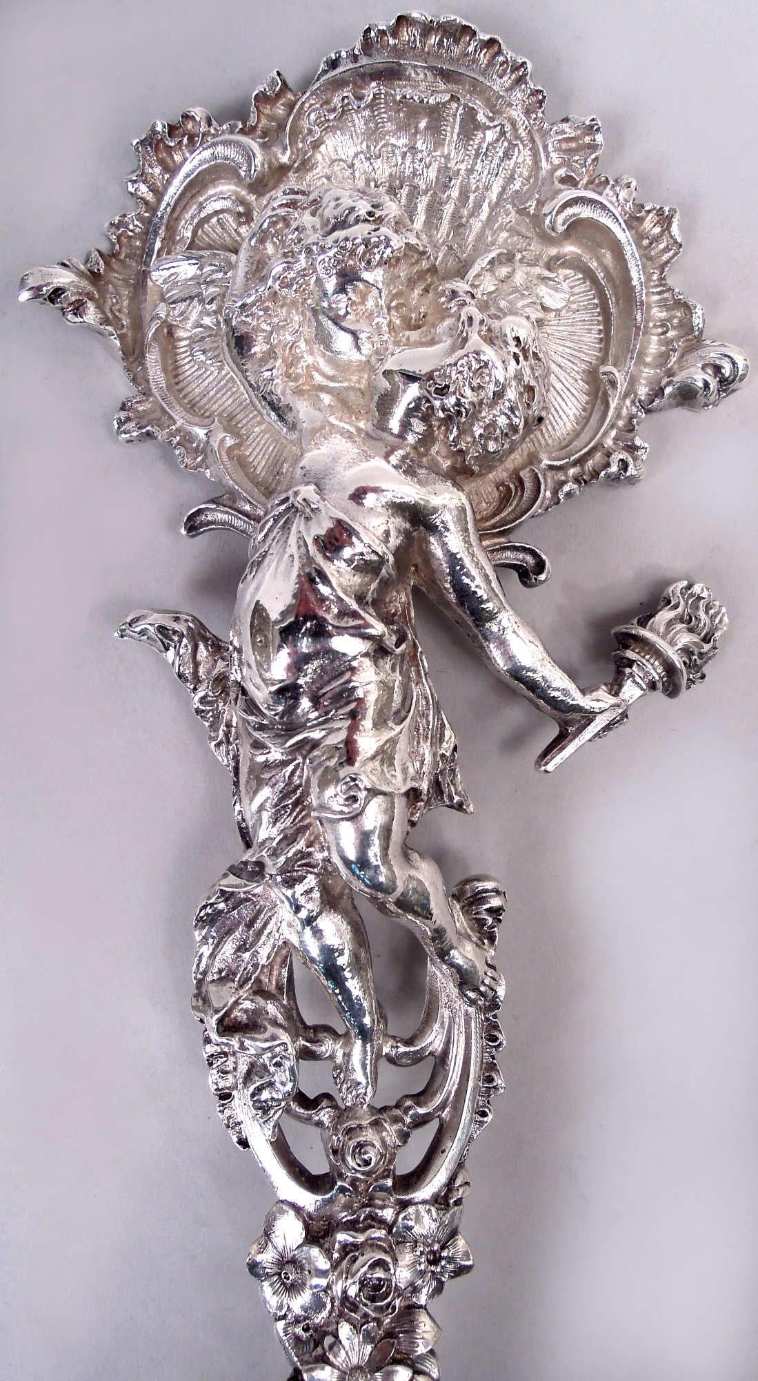 Victorien Cuillère à bonbons ancienne Tiffany Gilded Age en argent sterling en vente