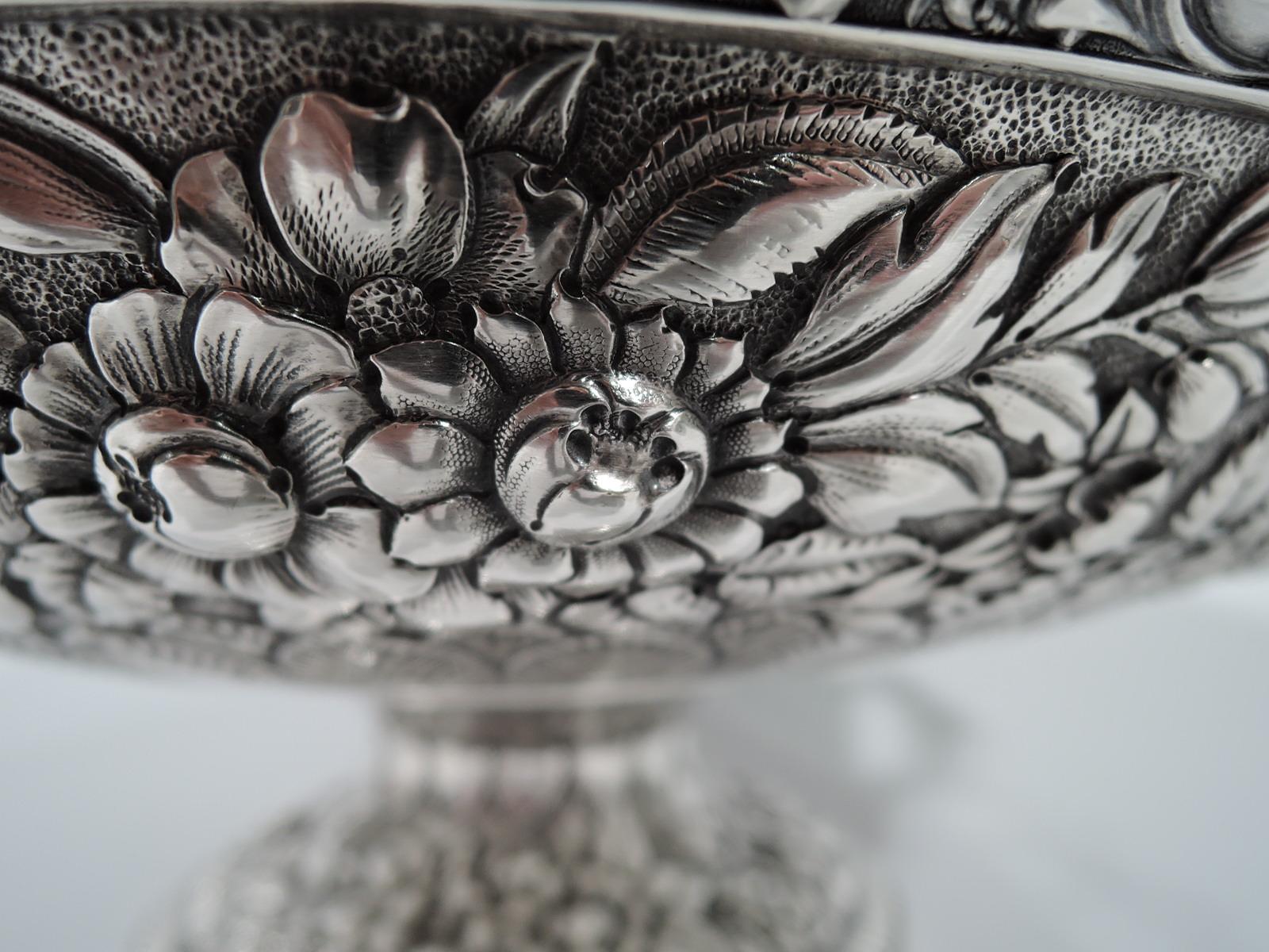 Repoussé Antique Tiffany Repousse Sterling Silver Classical Centerpiece Kylix Bowl
