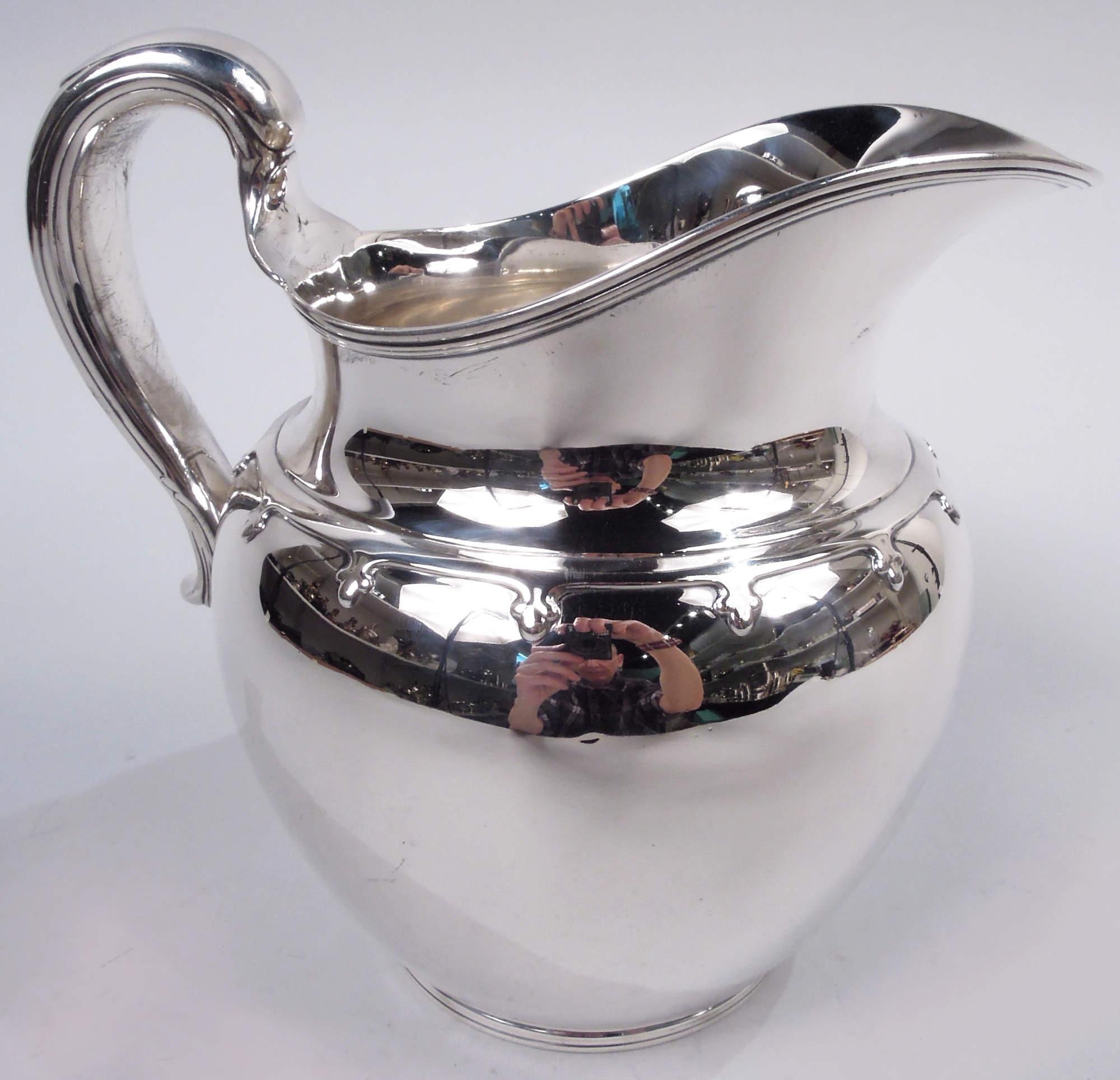 Antique Tiffany Saint Dunstan Sterling Silver Water Pitcher In Good Condition For Sale In New York, NY