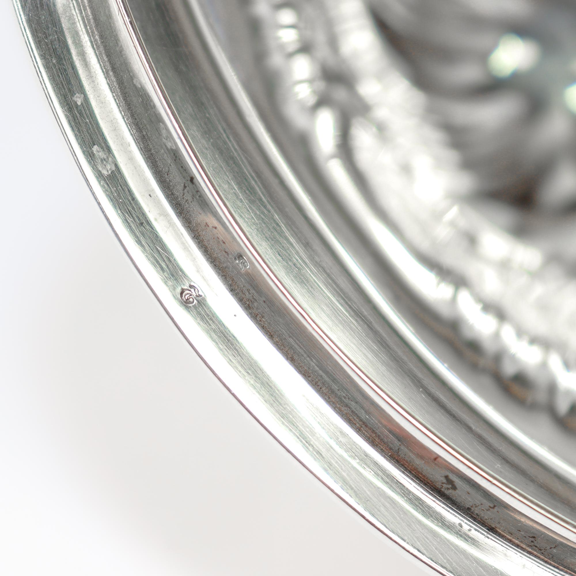 Antike Tiffany Sterling Silber Richelieu Muster Servierschüssel markiert 'OS' im Angebot 4