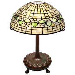 Antigua lámpara de mesa "Bellota" de Tiffany Studios C.1910