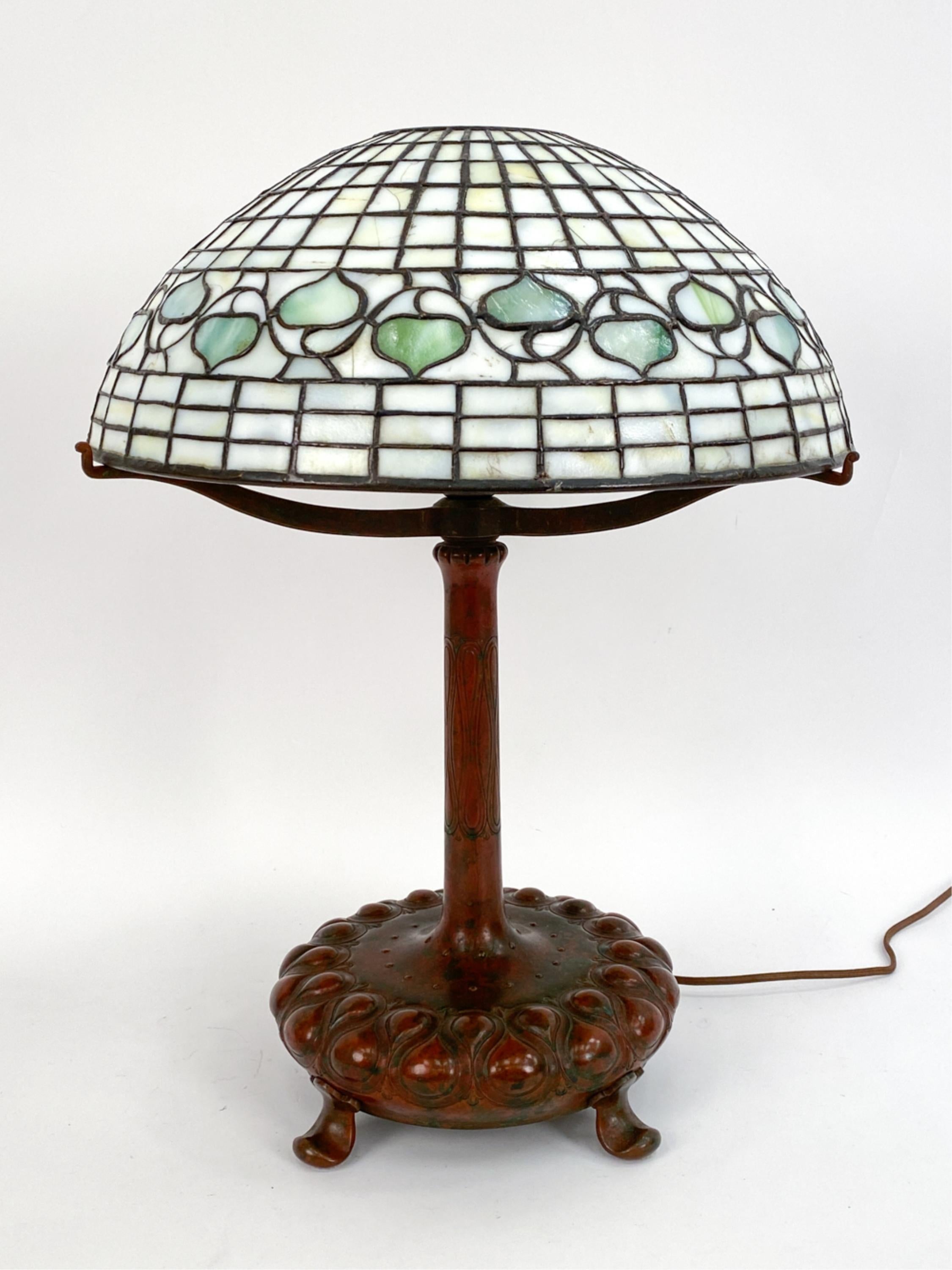Antique Tiffany Studios 'Acorn' Table Lamp C.1910 For Sale 2