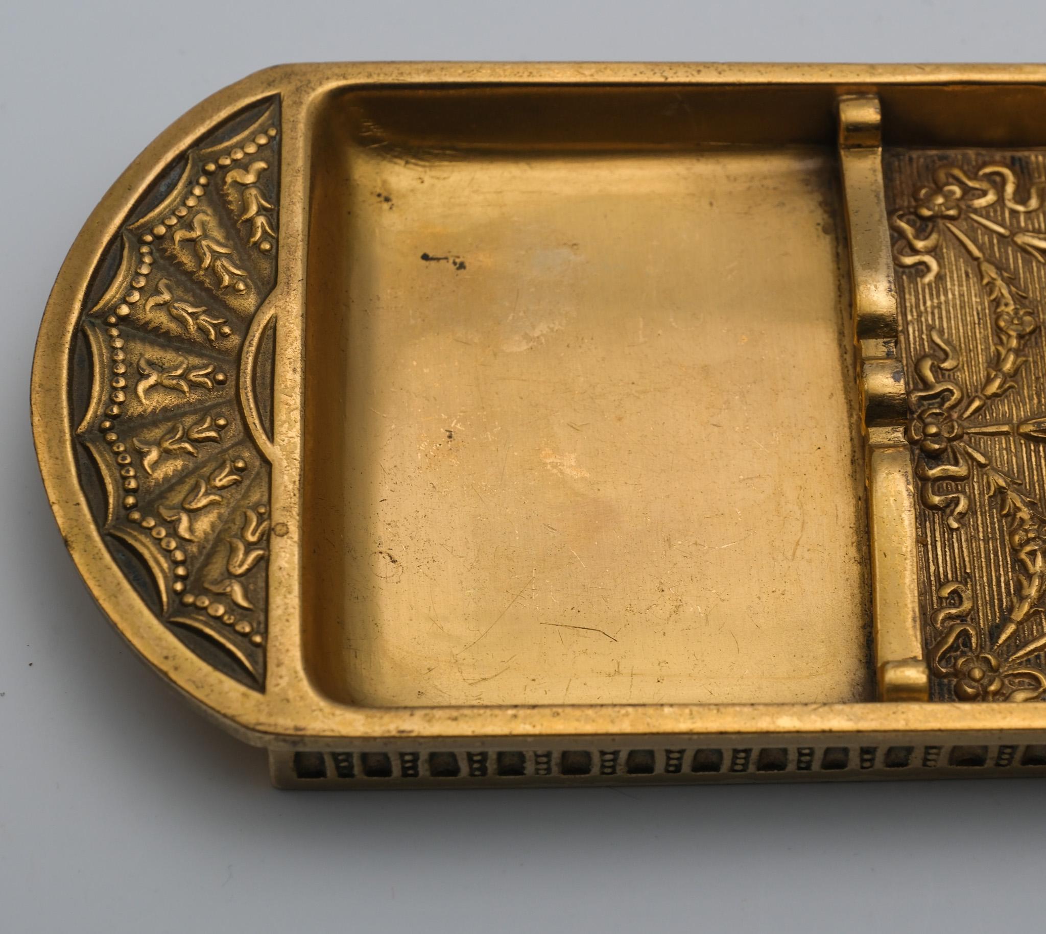 Antique Tiffany Studios Bronze Doré Pen Tray Neoclassical Taste For Sale 3