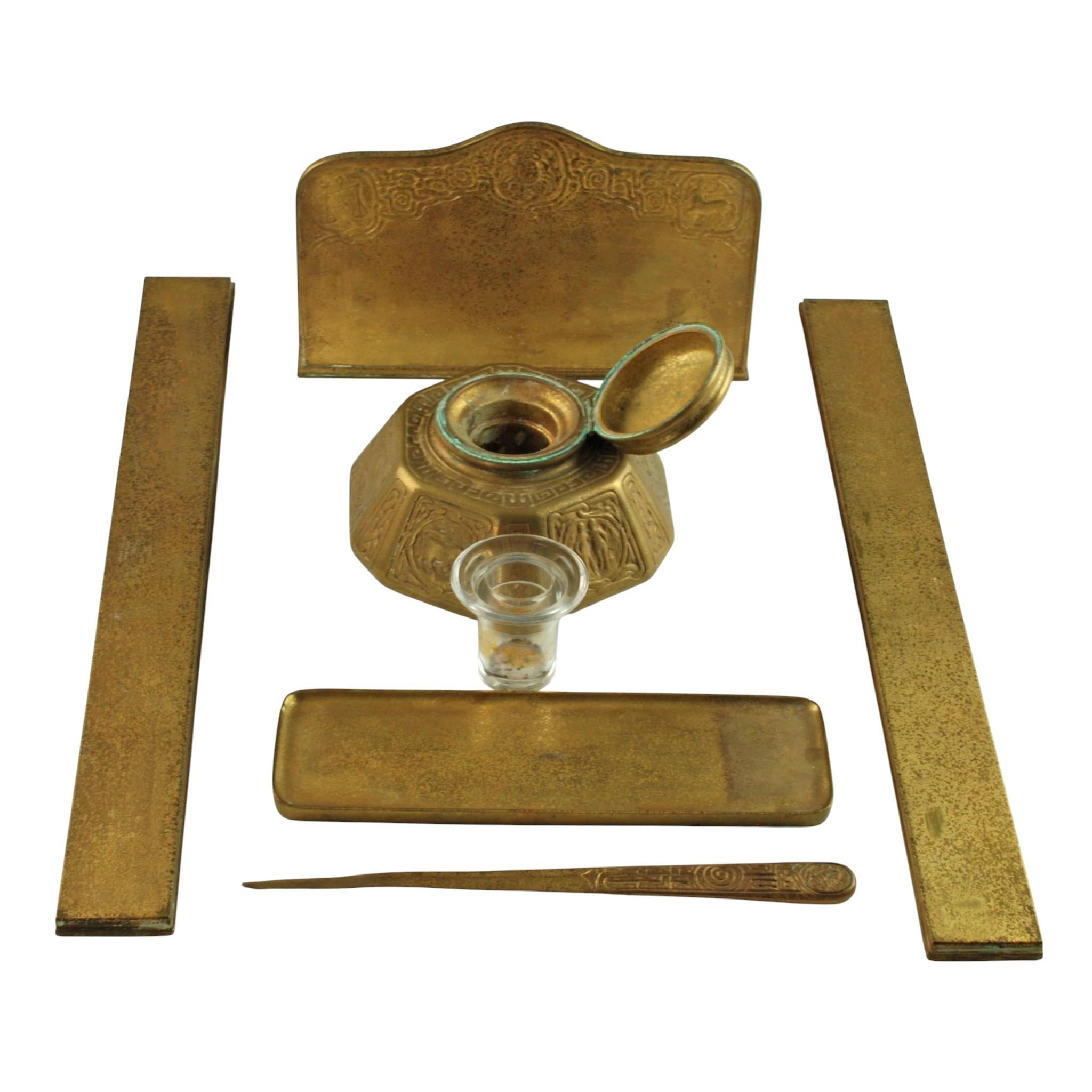 Antike Tiffany Studios Zodiac 6-teilige Bronze Doré Schreibtisch Set im Angebot 10