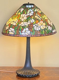Antique Tiffany Style Leaded Glass Table Lamp