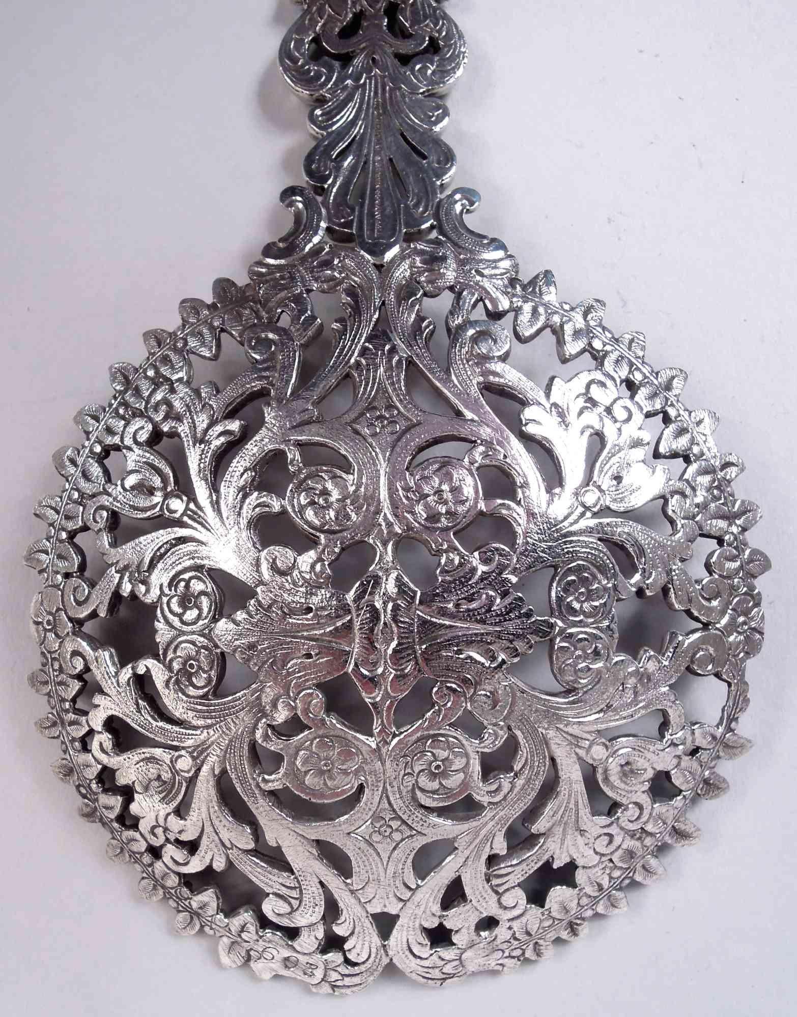 Antico cucchiaio per bonbon in argento Tiffany Vittoriano Classico in vendita 2
