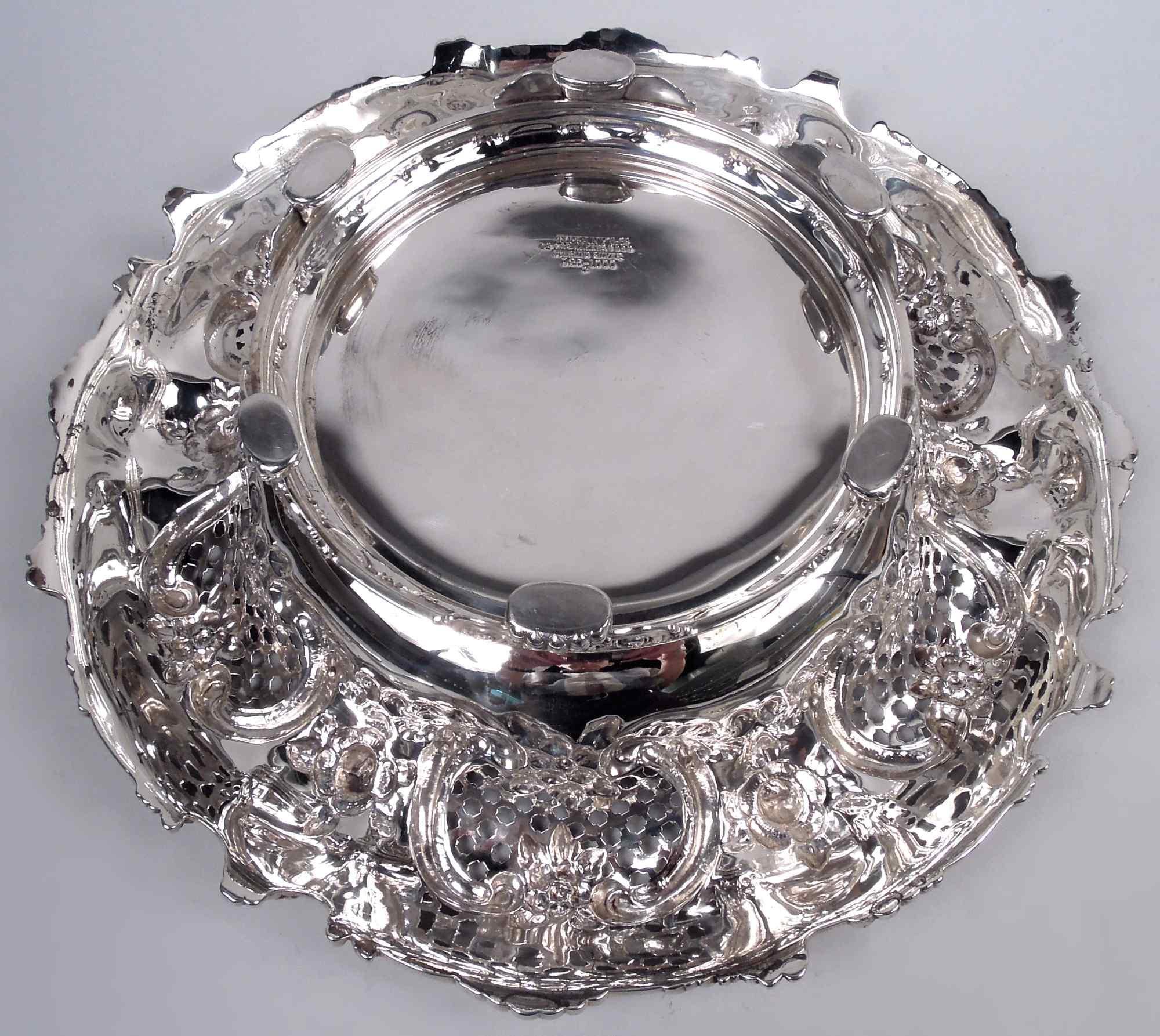 Antique Tiffany Victorian Classical Sterling Silver Centerpiece Bowl For Sale 1
