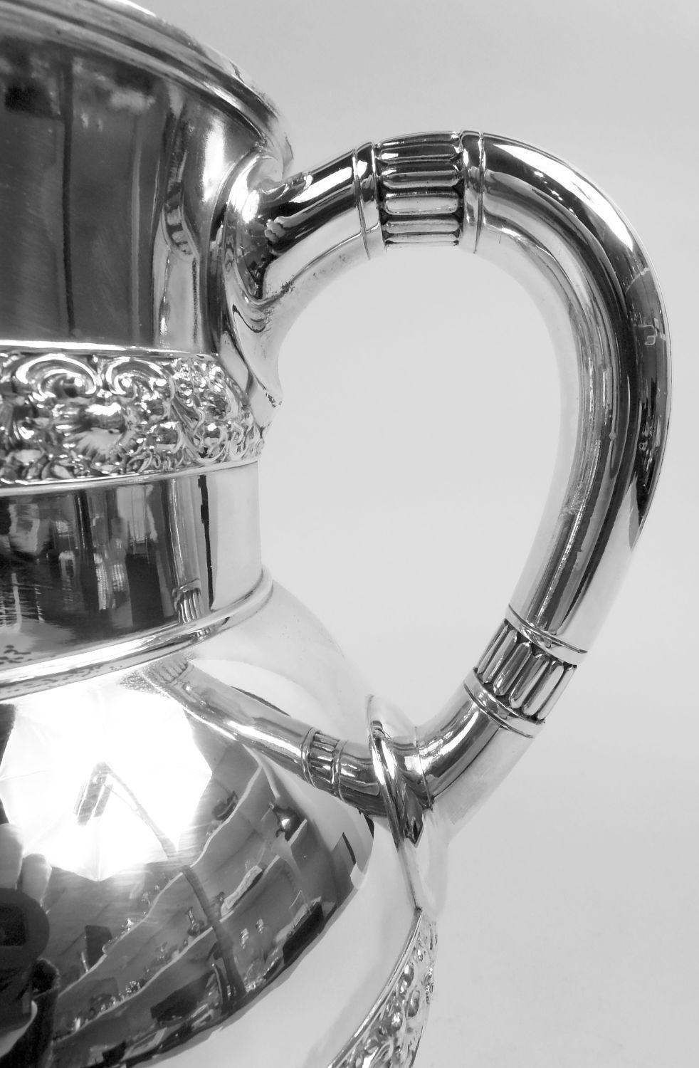 Antigua jarra de agua Tiffany Victoriana Clásica de plata de ley Plata esterlina